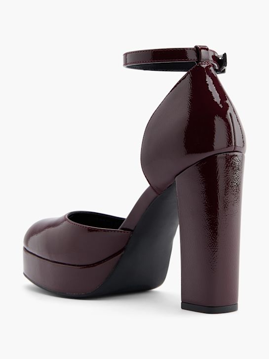 Czółenka z zapięciem