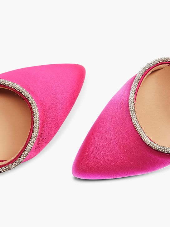 Czółenka z zapięciem