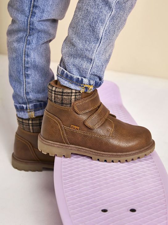 Sneakersy za kostkę