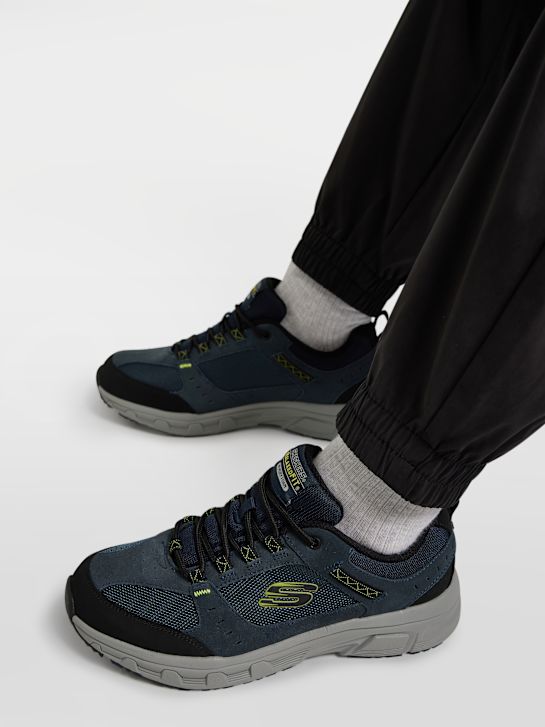 RELAXED FIT: OAK CANYON Buty treningowe