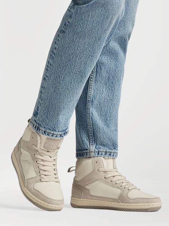 Sneakersy za kostkę