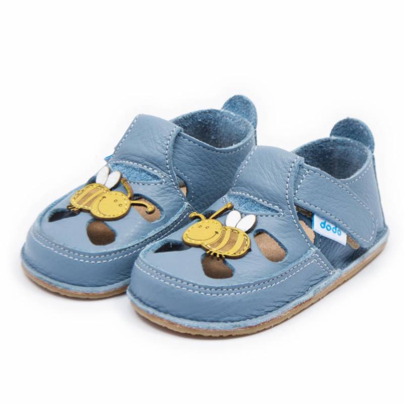 Sanda Albinuta Maia/ Baby Blue