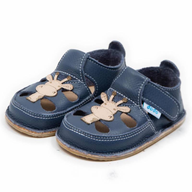 Sanda Giraffe/ Smokey Sky