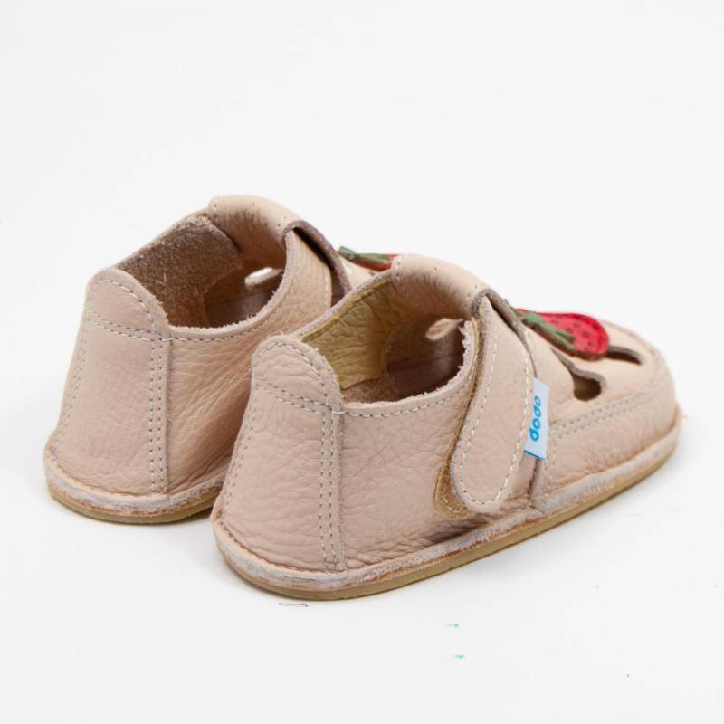 Sanda Capsuna/ Cream