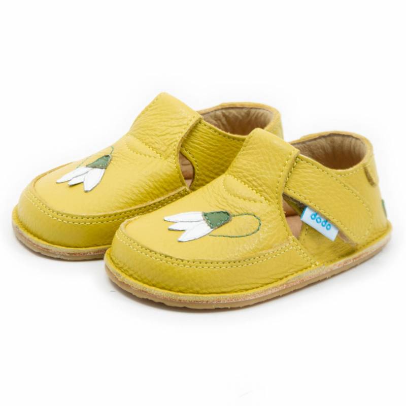 Pantof Ghiocel /Galben