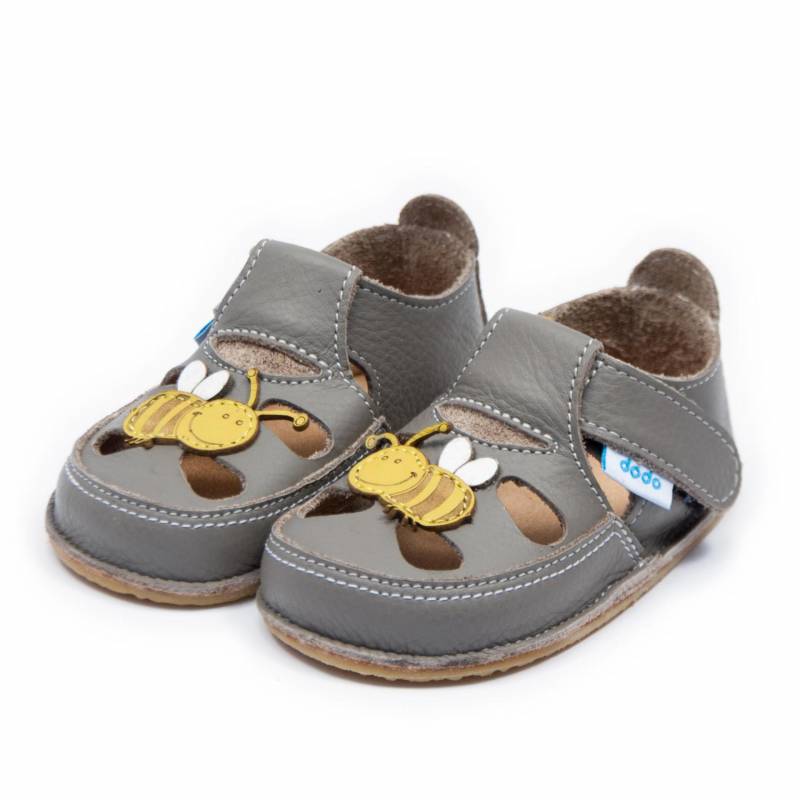 Sanda Albinuta Maia/ Coffee