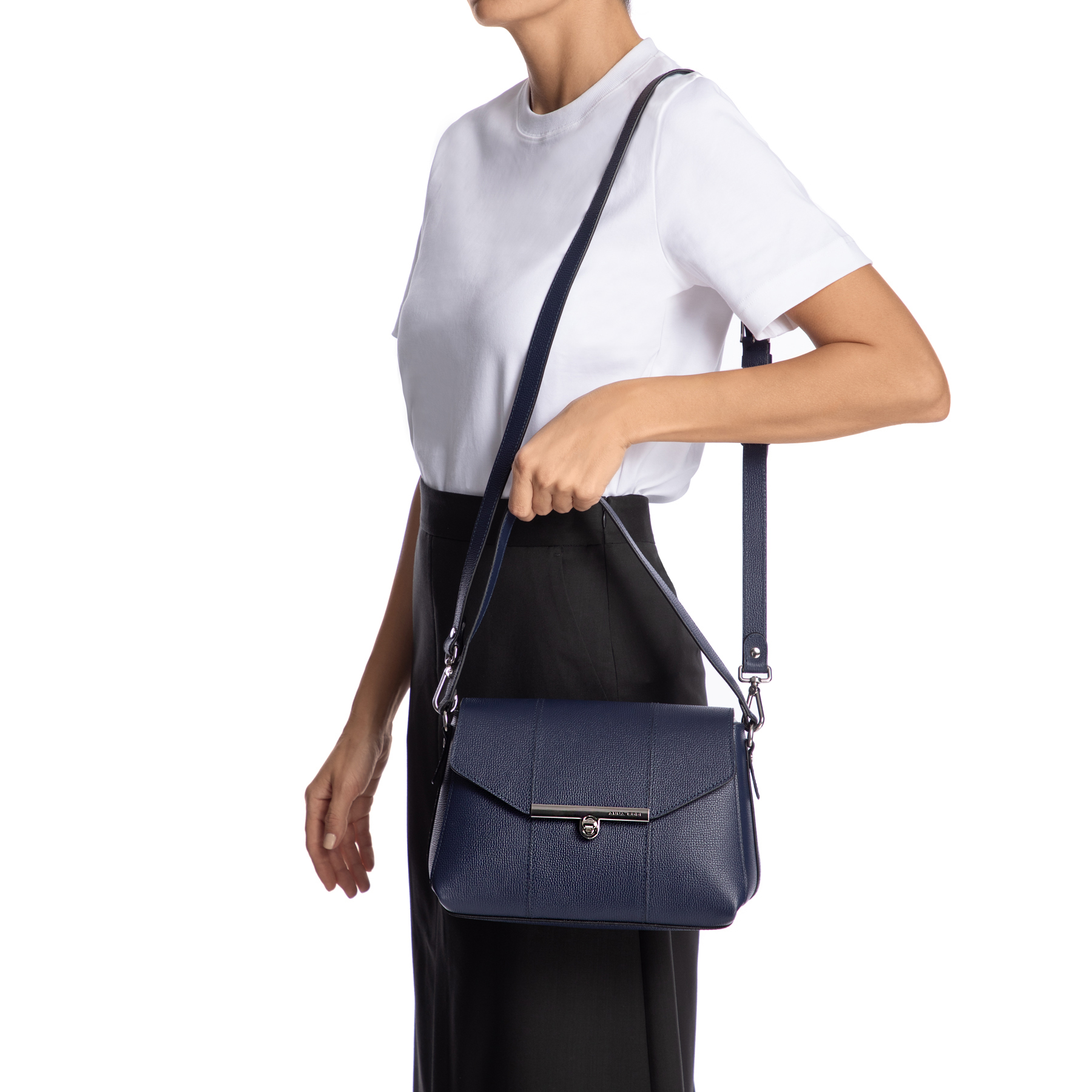 CLARINA 01 VITELLO STAMP ALB