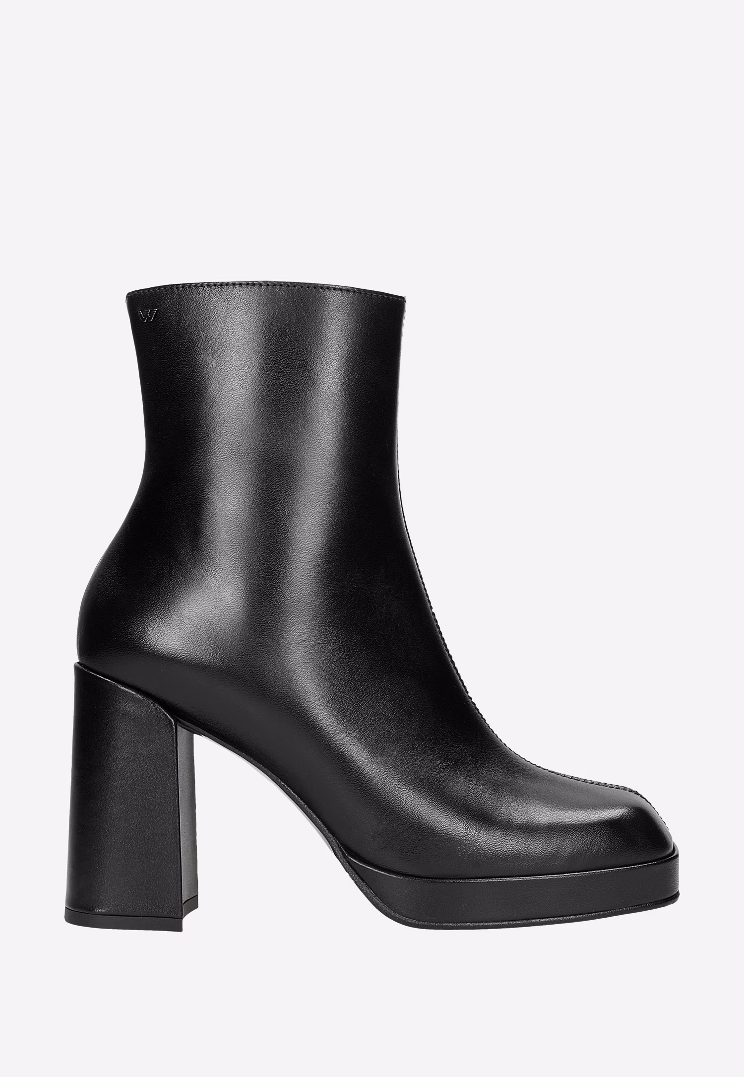 Czarne botki damskie na solidnym obcasie