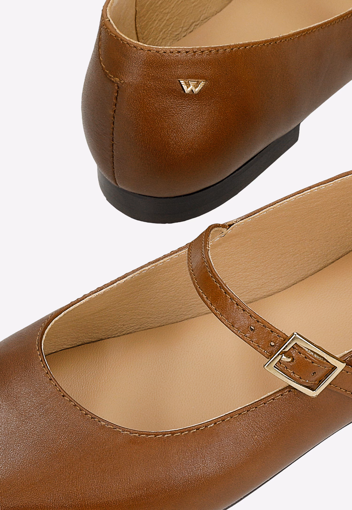 Bordowe lakierowane baleriny Mary Jane z paskiem na podbiciu