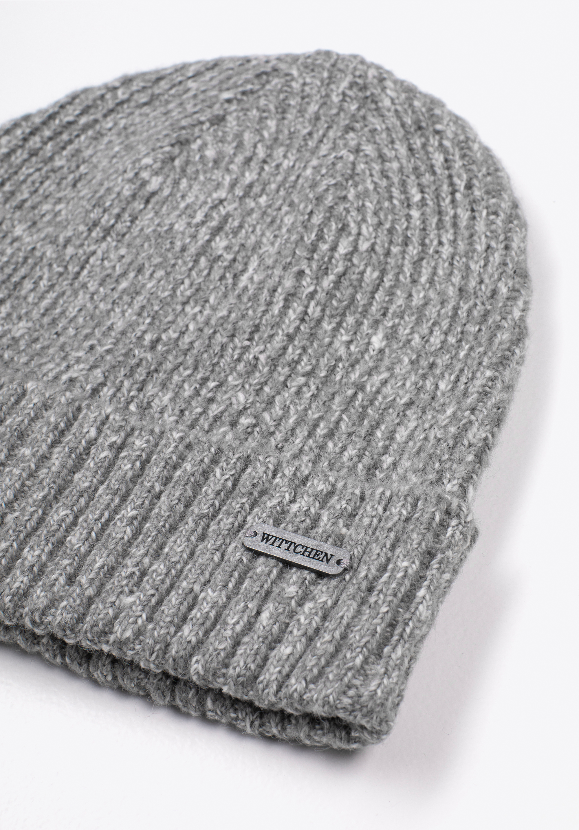 Męska czapka prążkowana