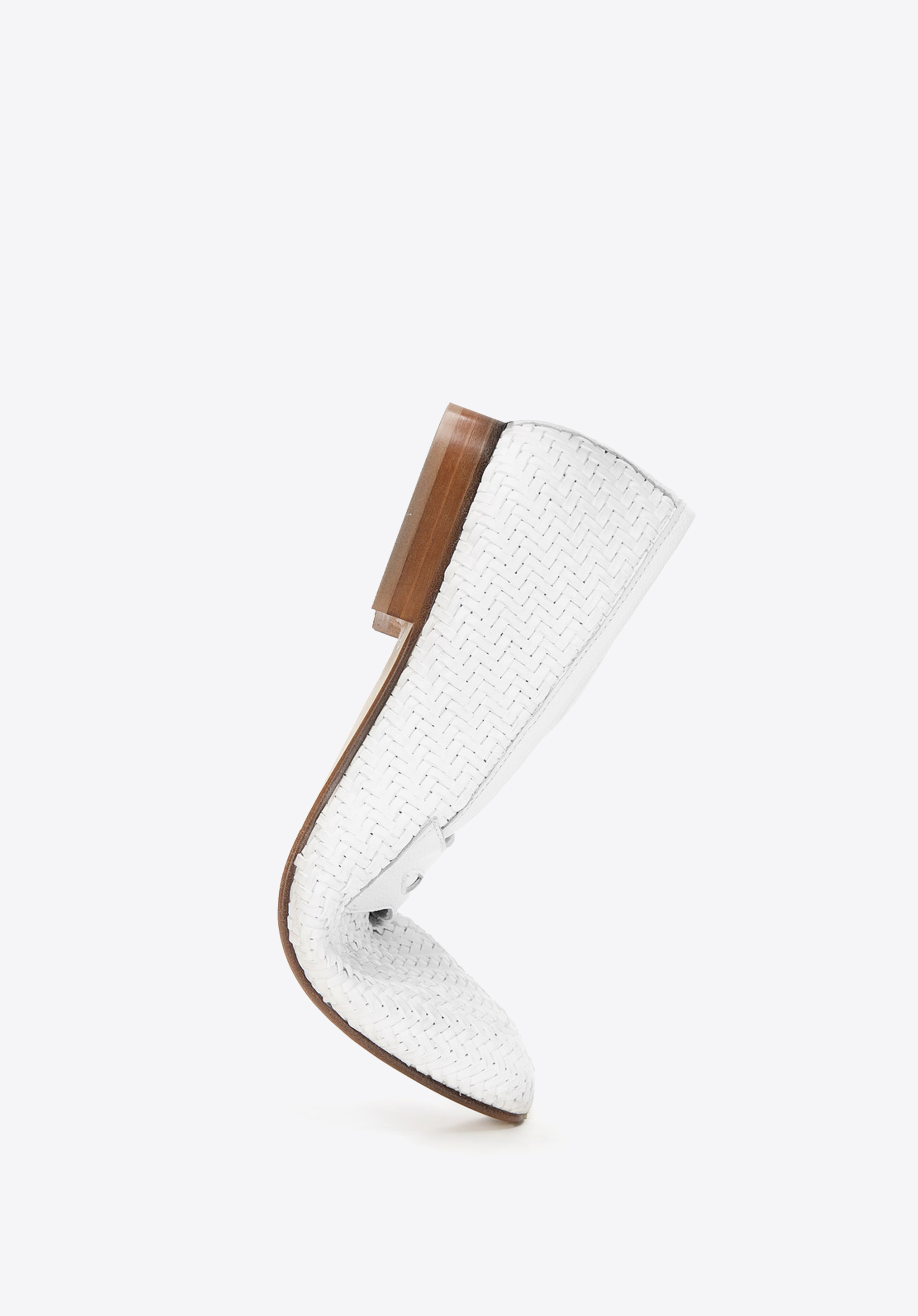 Damskie mokasyny pensówki z plecionej ekoskóry