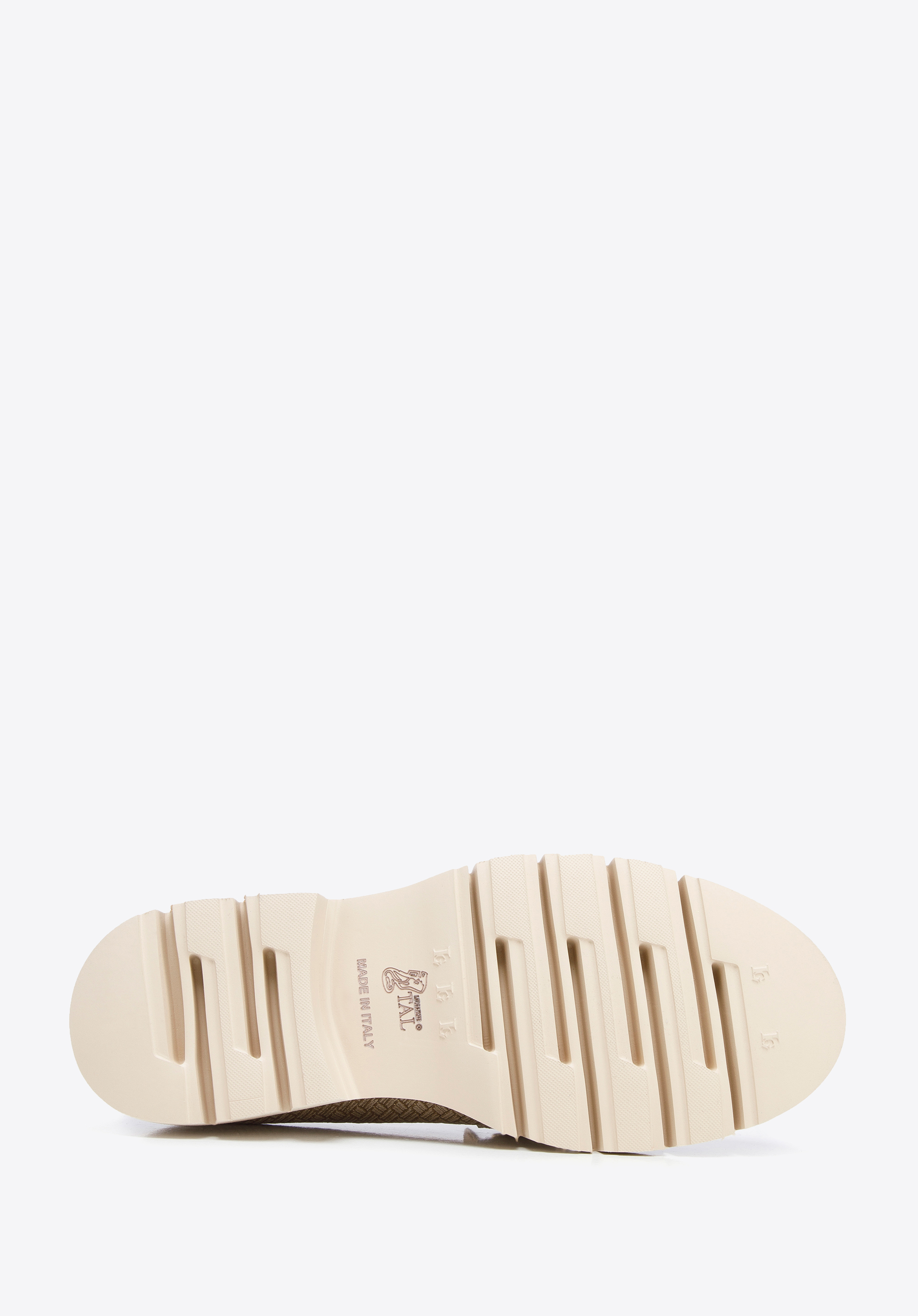 Damskie mokasyny z połyskującej skóry z klamerką