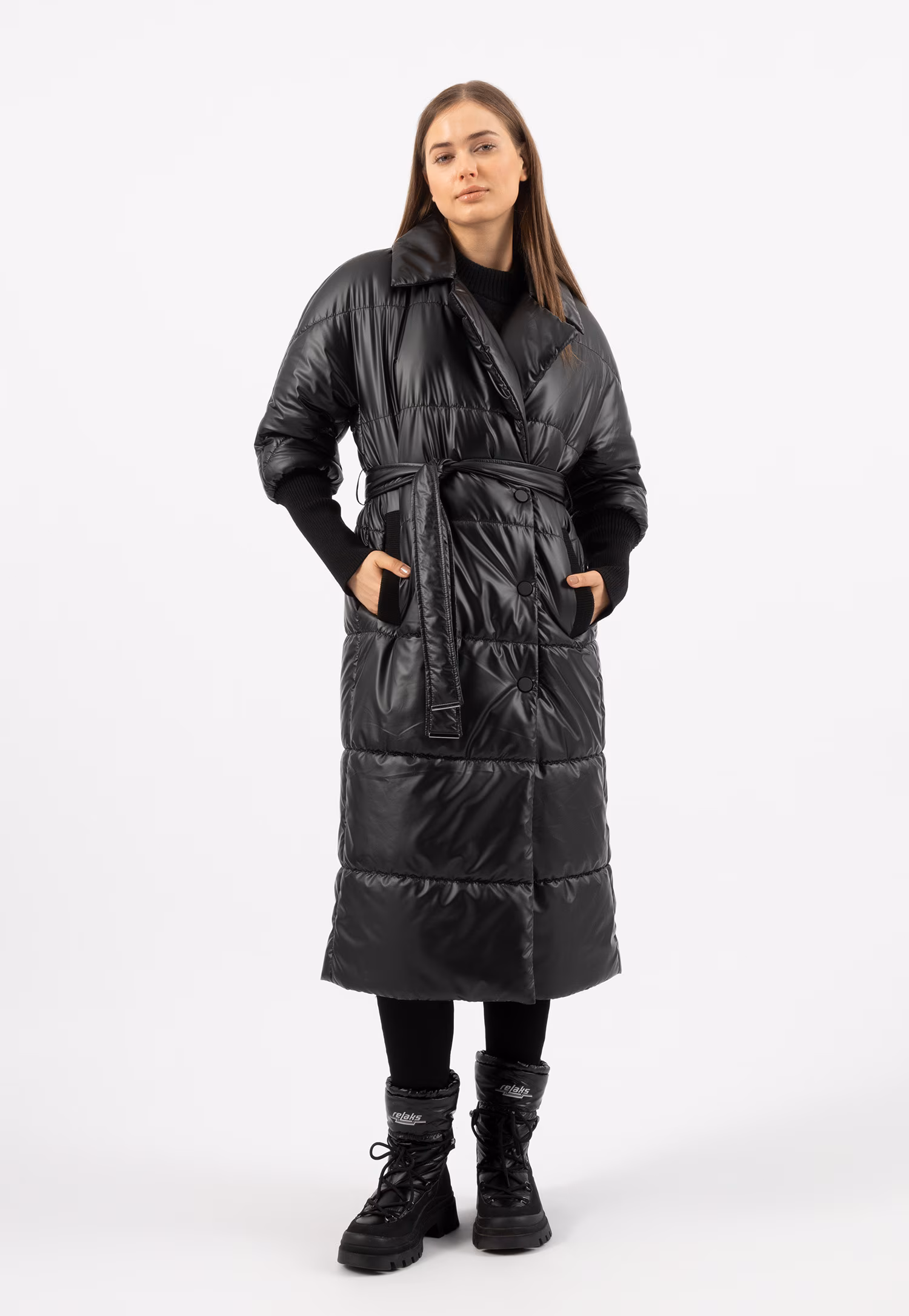 RELAKS pikowany ortalionowy płaszcz damski czarny