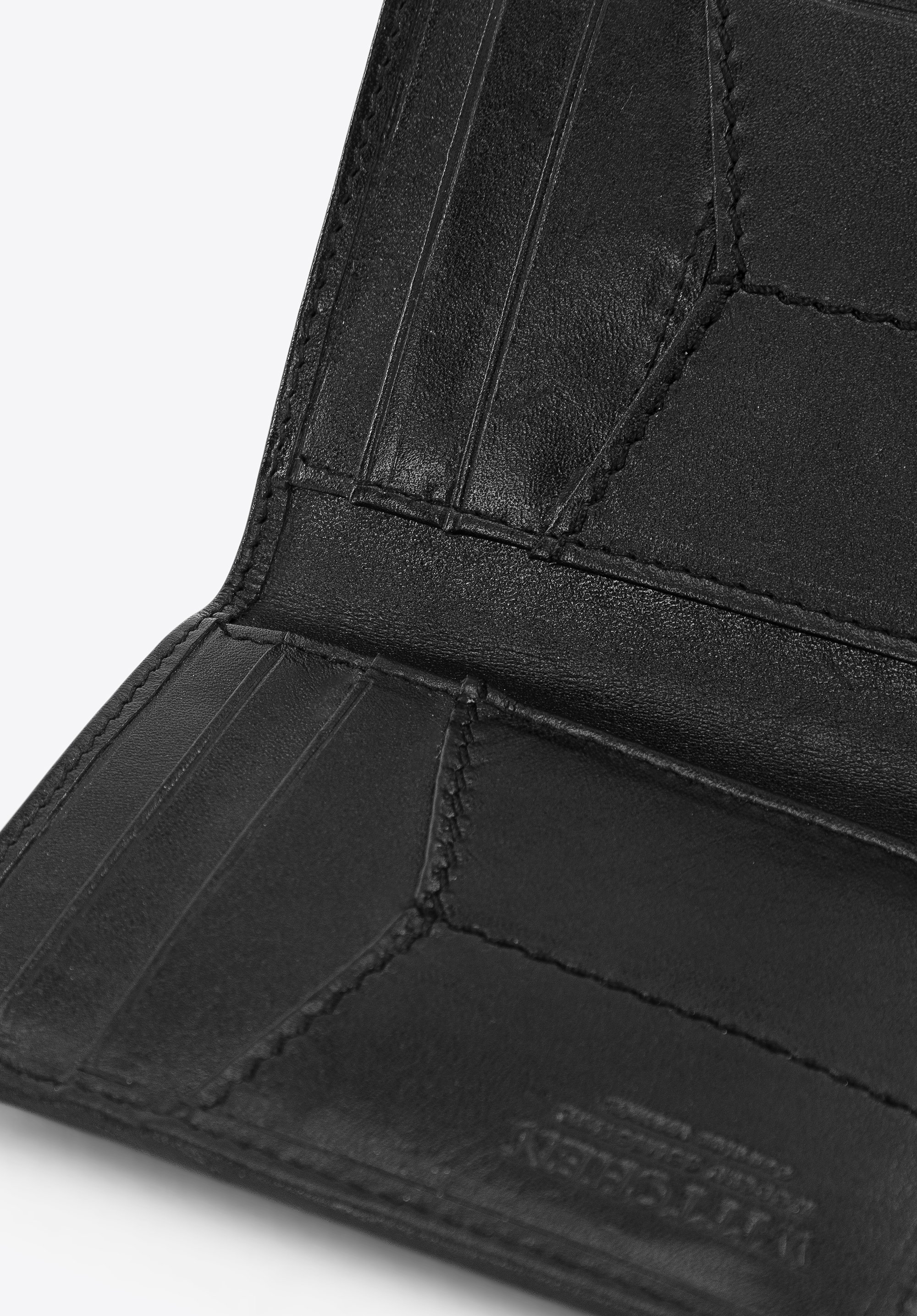 Skórzany portfel wąski