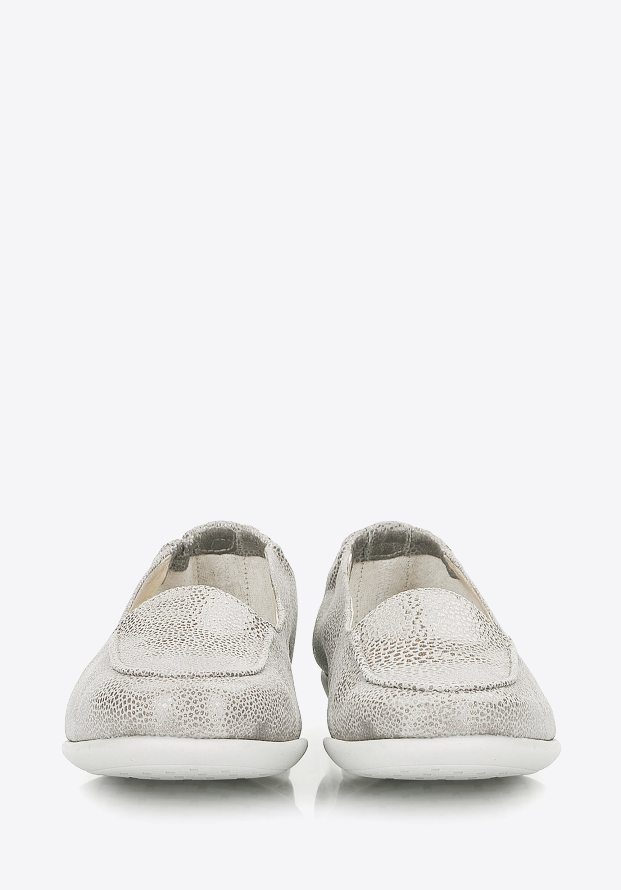 Baleriny nubukowe z lustrzanym efektem