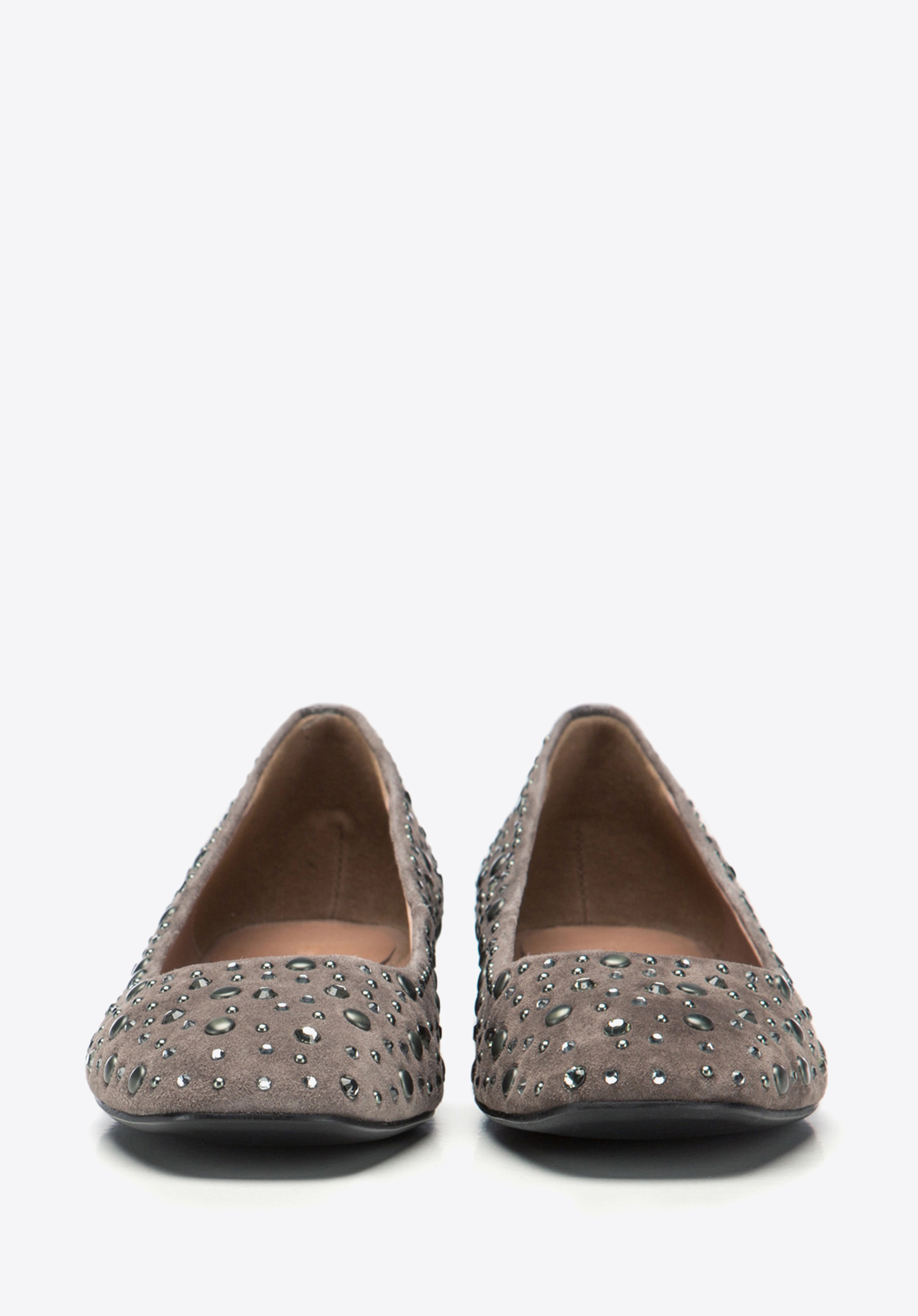 Baleriny nubukowe z kryształkami