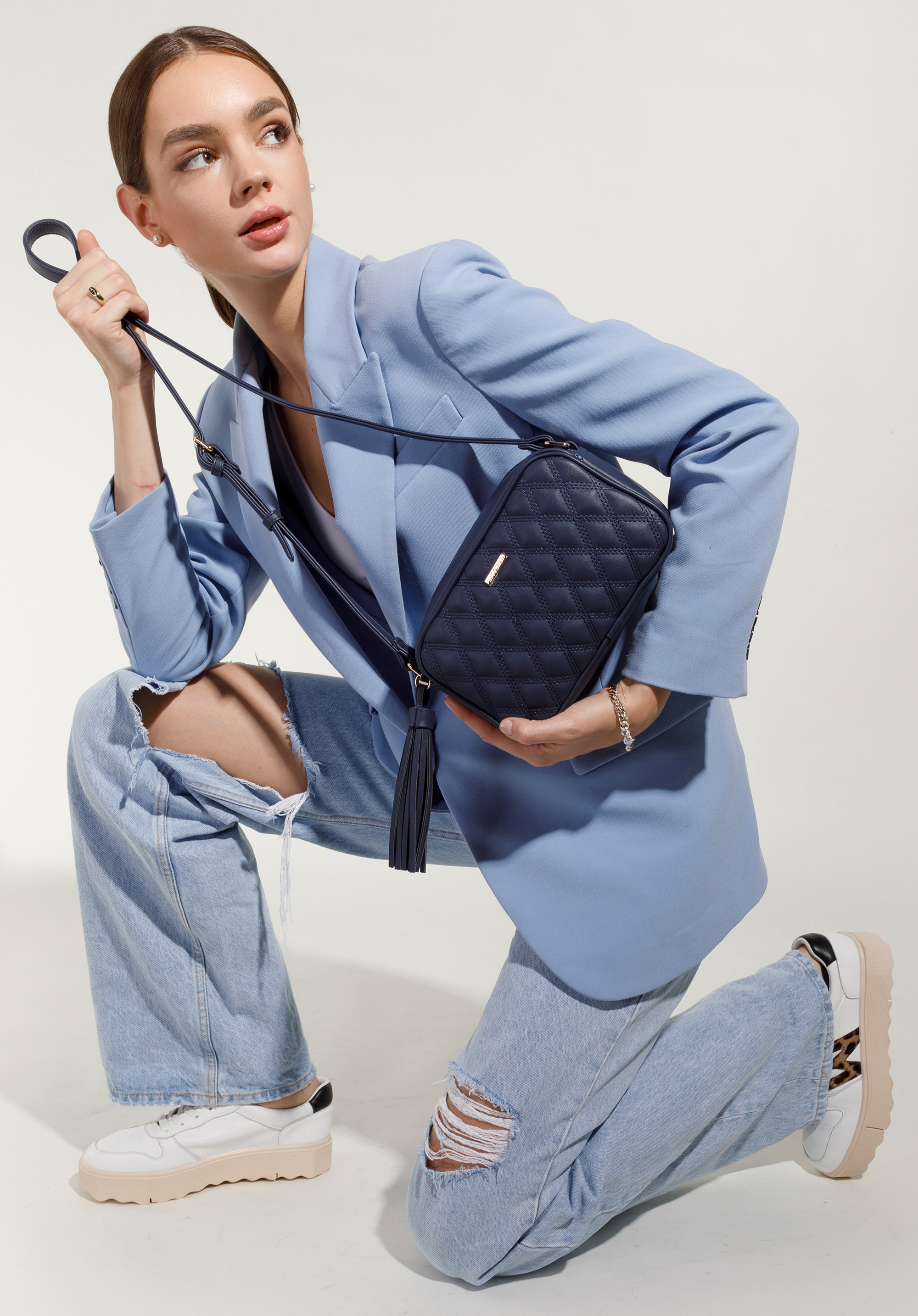 Damska listonoszka z pikowanej ekoskóry z chwostem