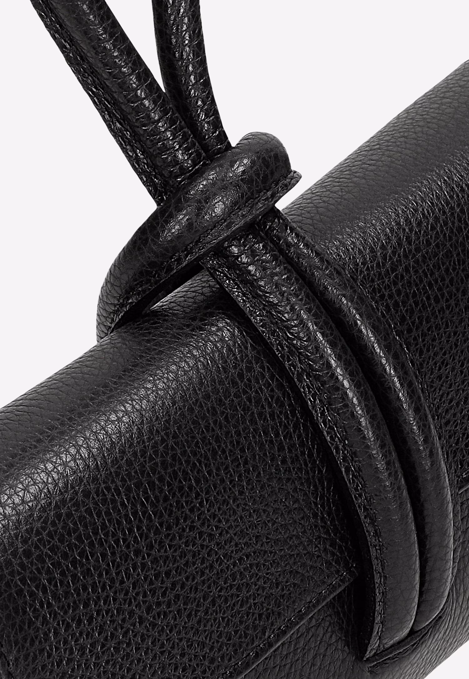 Czarna wizytowa torebka damska skórzana