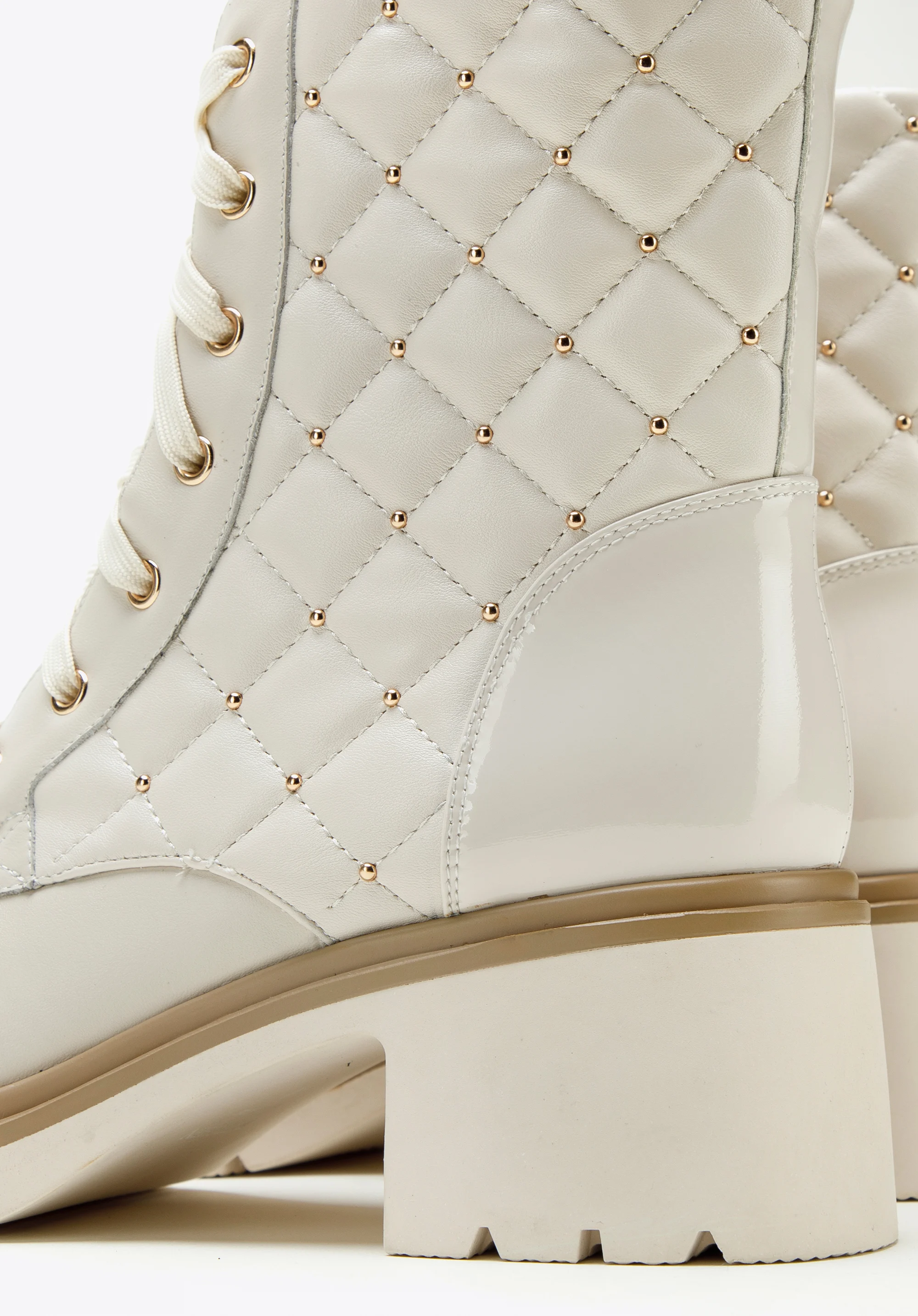 Damskie trapery skórzane z pikowaną cholewką