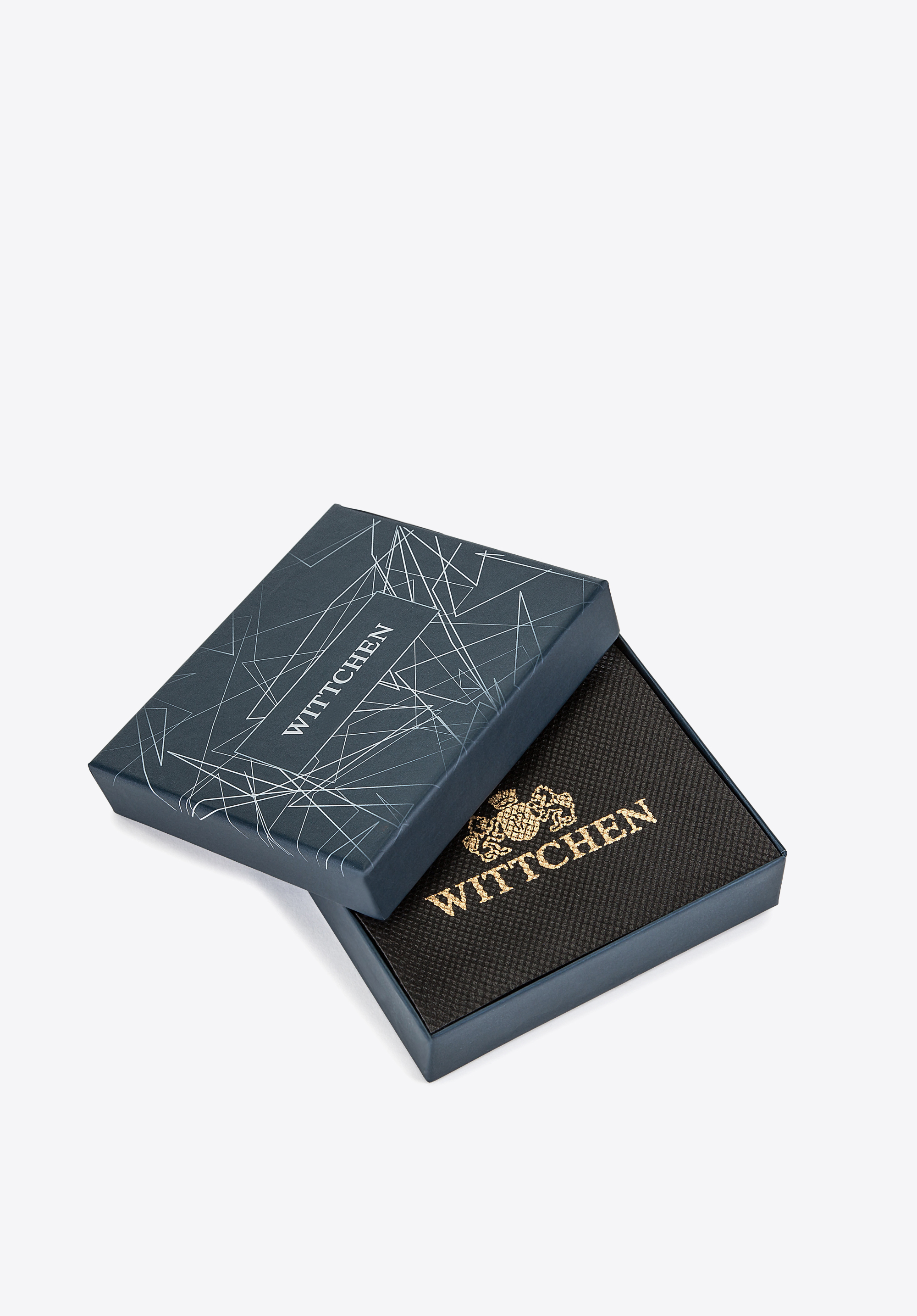 Damski portfelik ze skóry kwadratowy