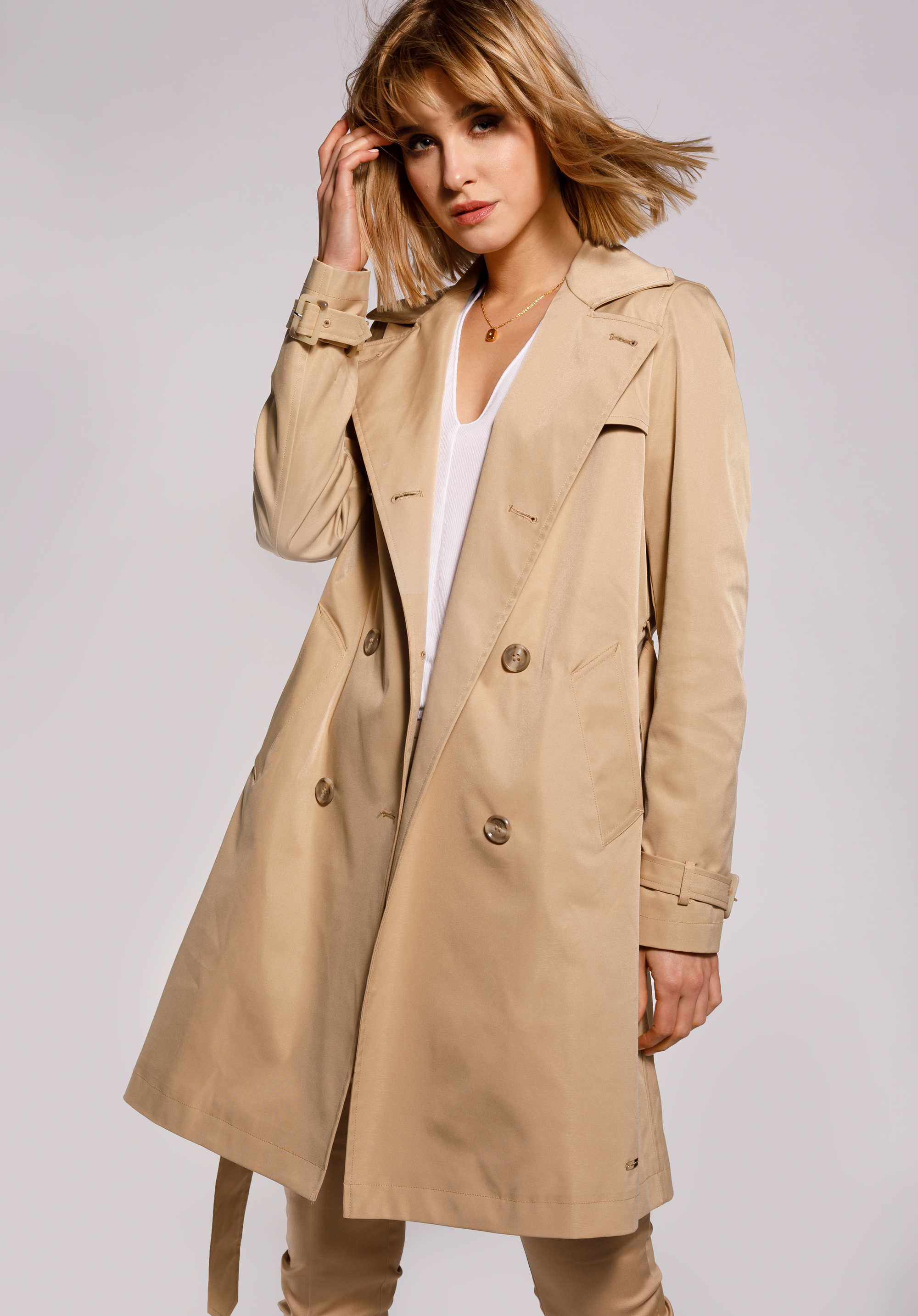 Damski trencz dwurzędowy