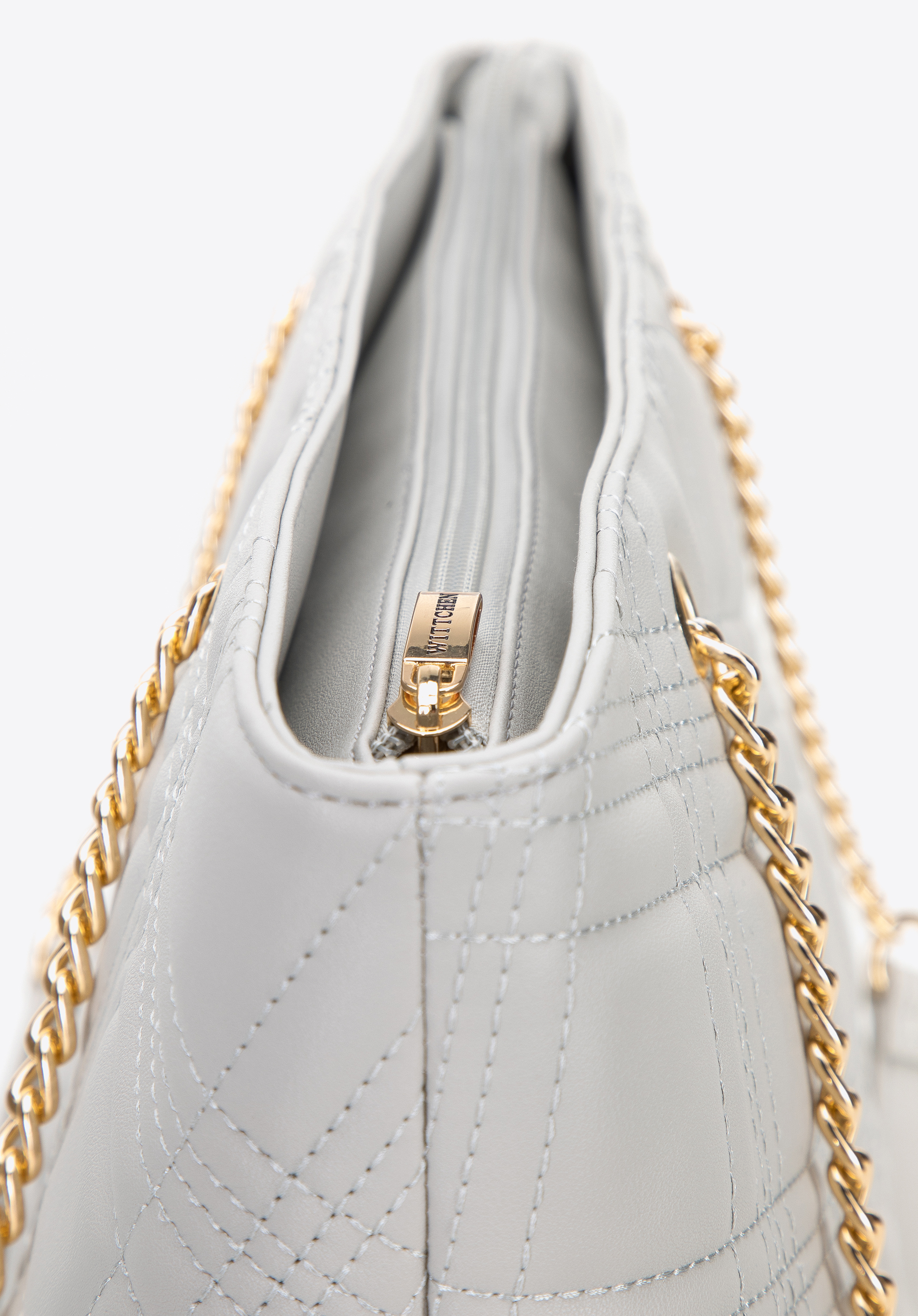 Torebka shopperka z pikowanej ekoskóry na łańcuszku