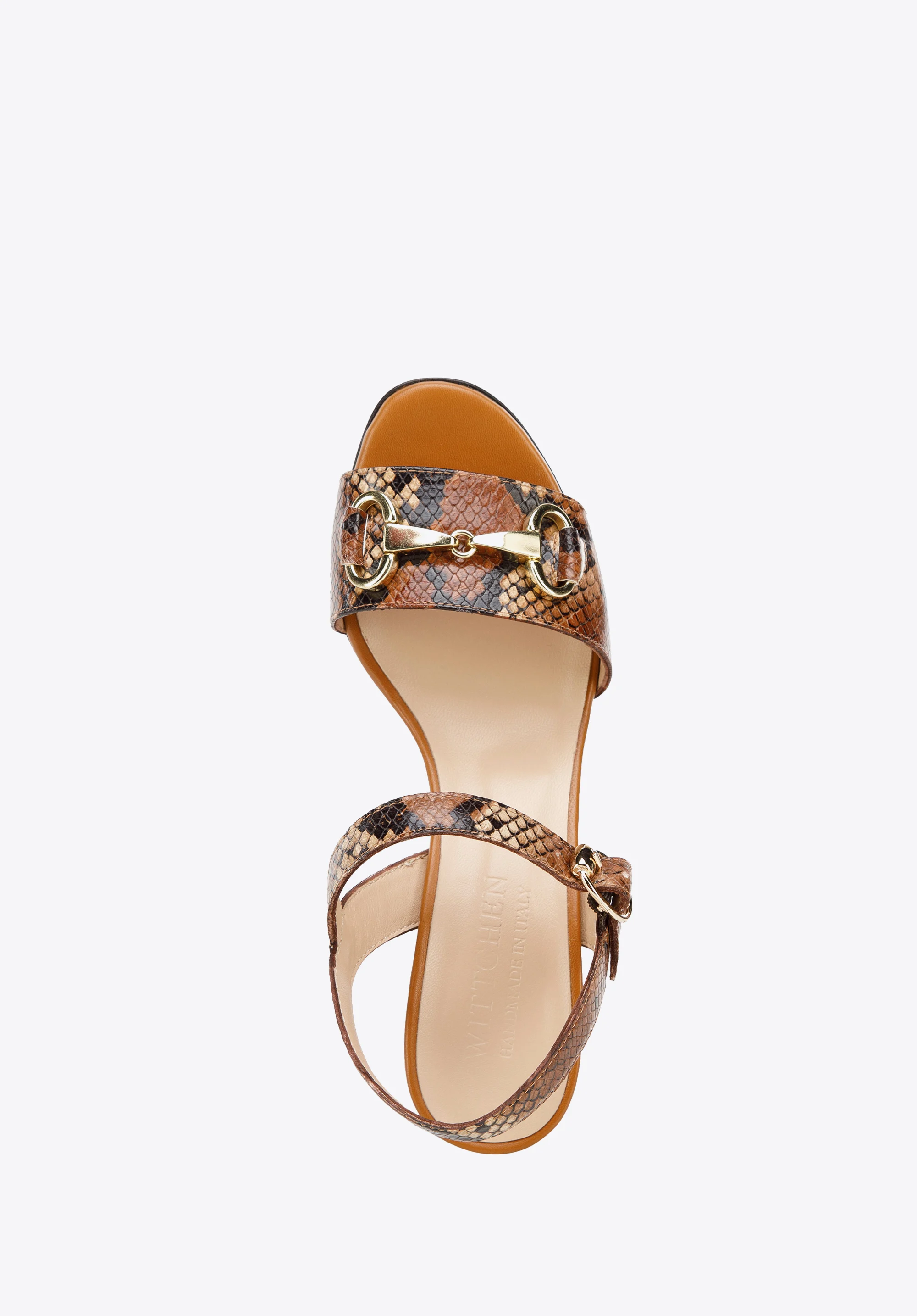 Sandały skórzane na słupku z klamerką