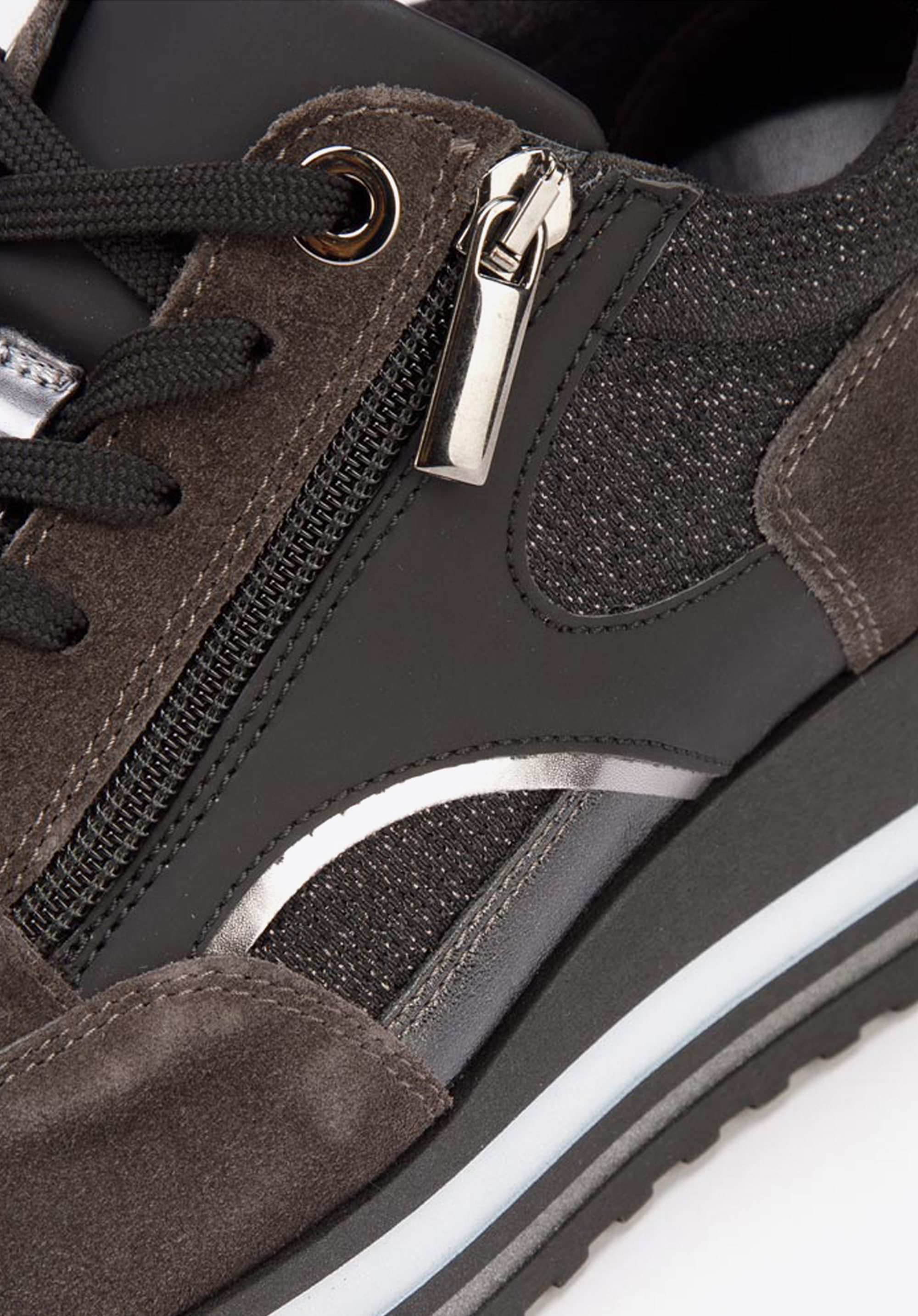 Damskie sneakersy zamszowe z suwakiem