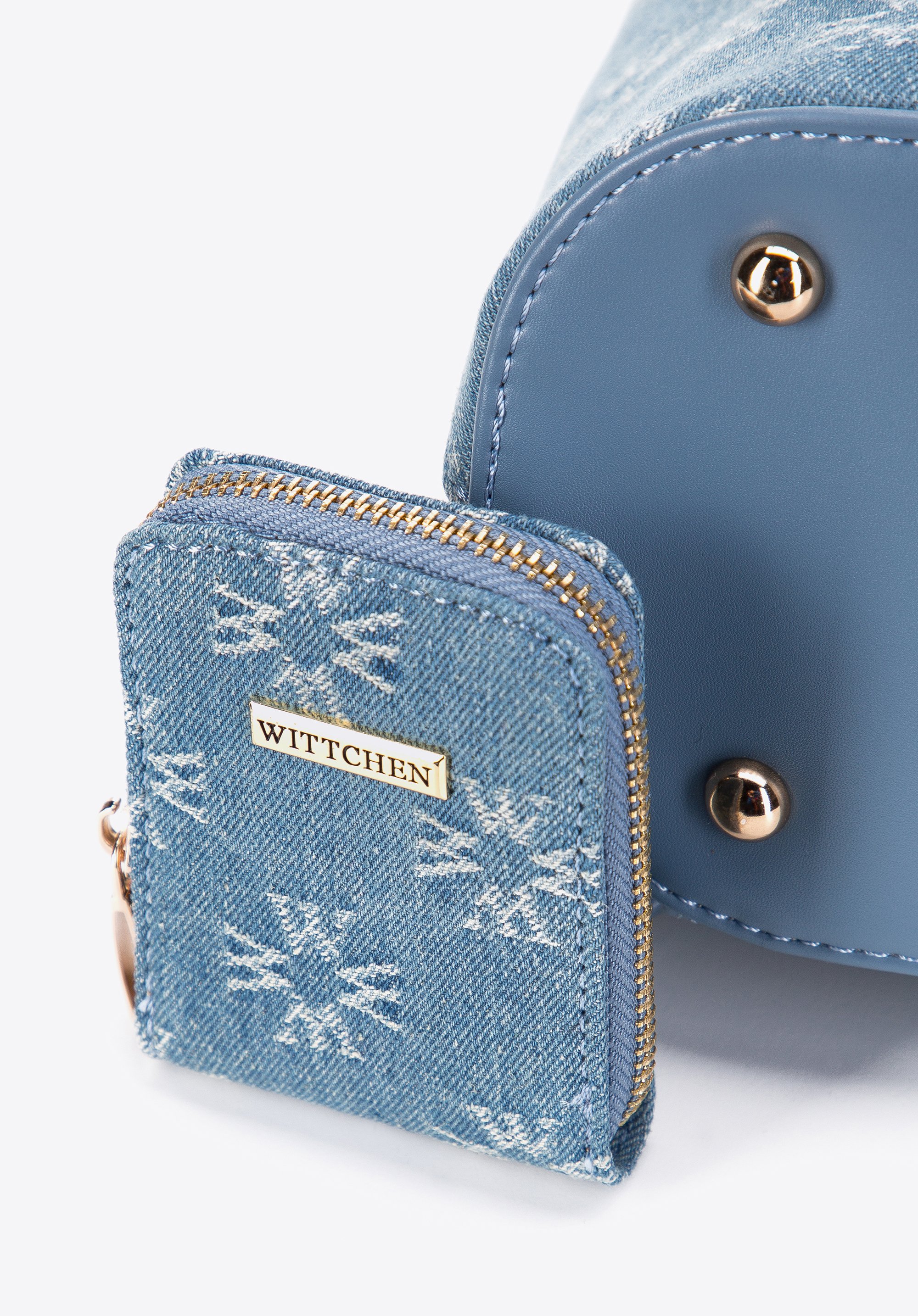 Damski plecak dżinsowy w monogram z etui