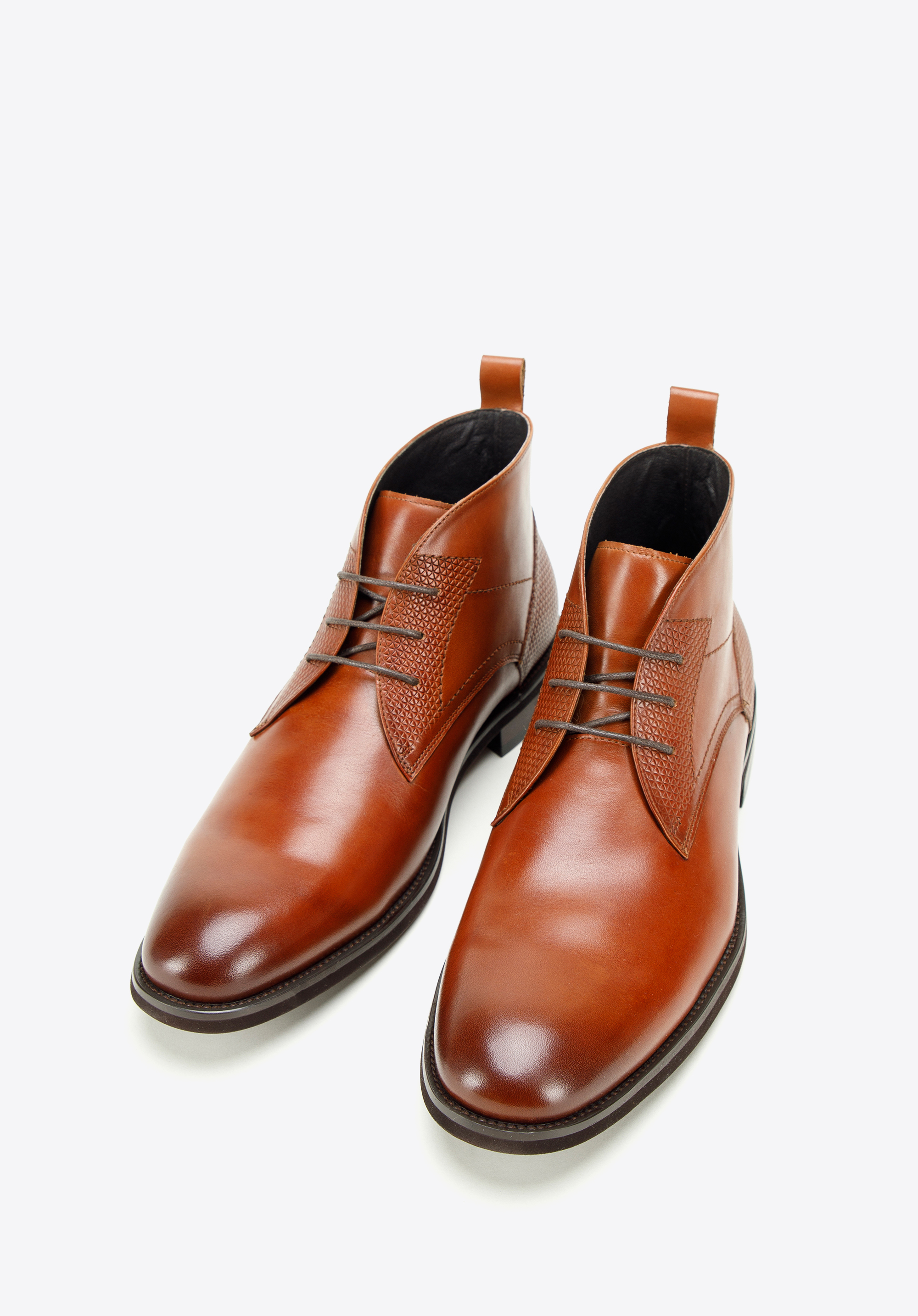 Męskie trzewiki skórzane ze wstawkami w geometryczny wzór