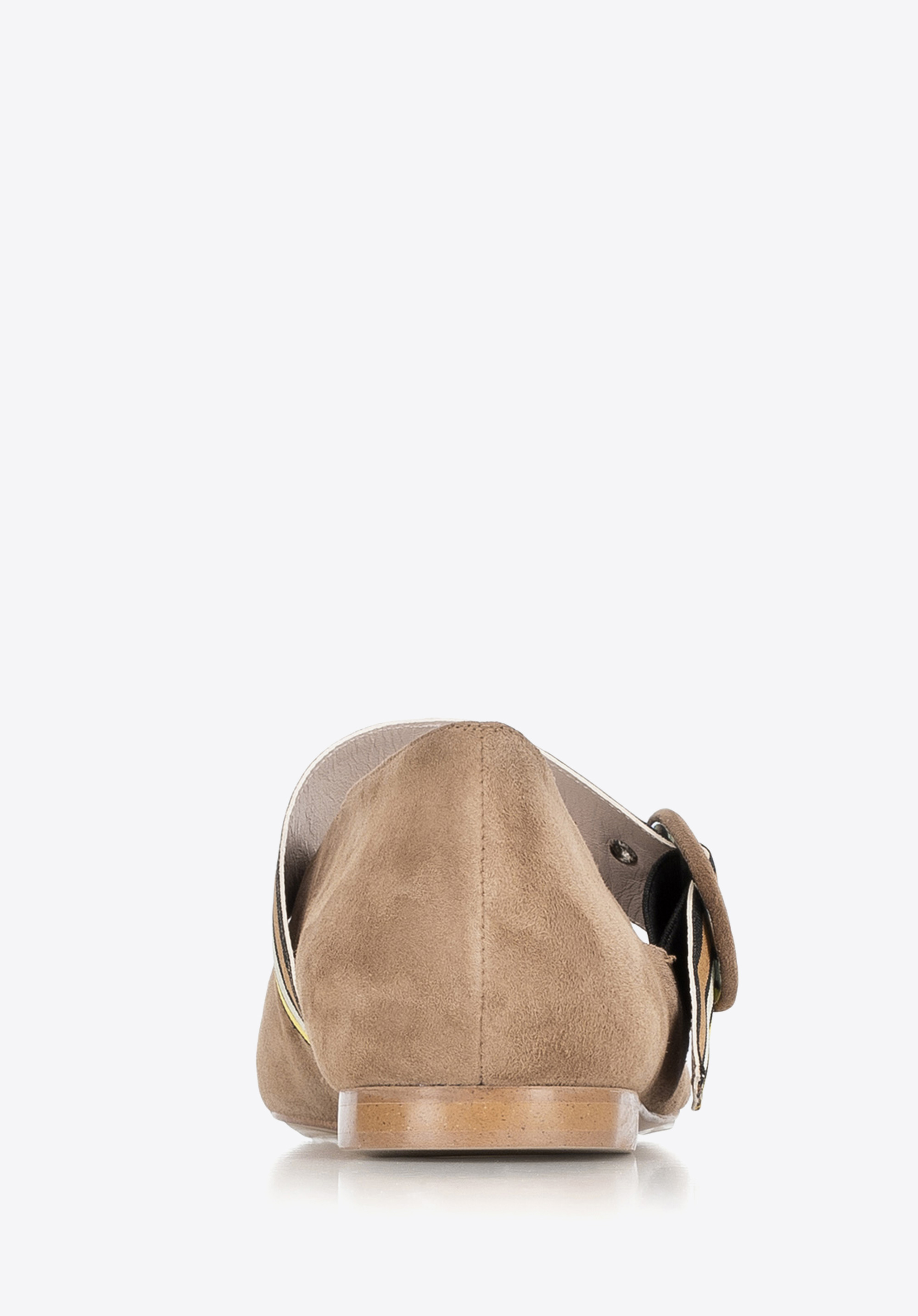 Baleriny skórzane z tasiemką w paski