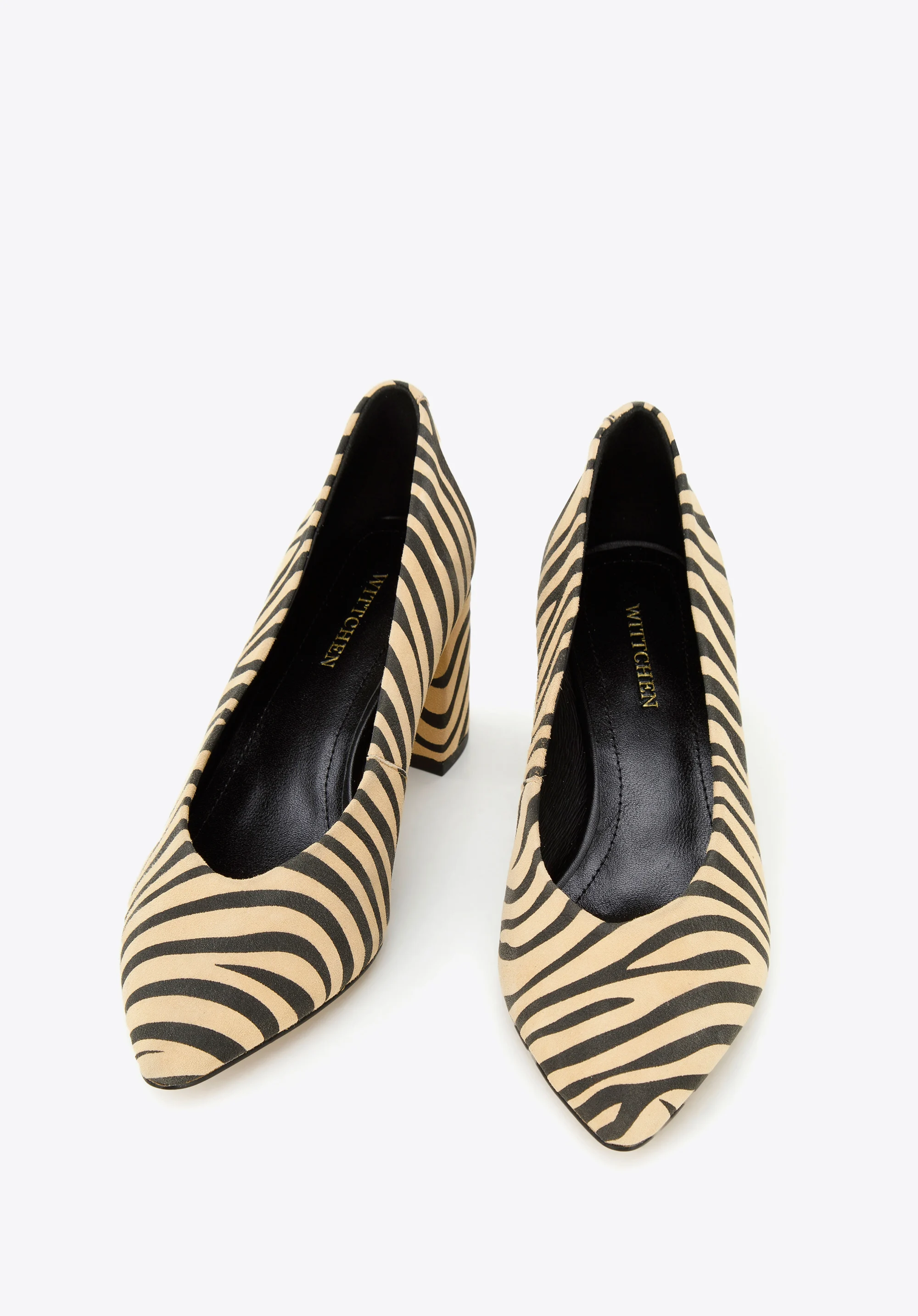 Czółenka zamszowe we wzór zwierzęcy