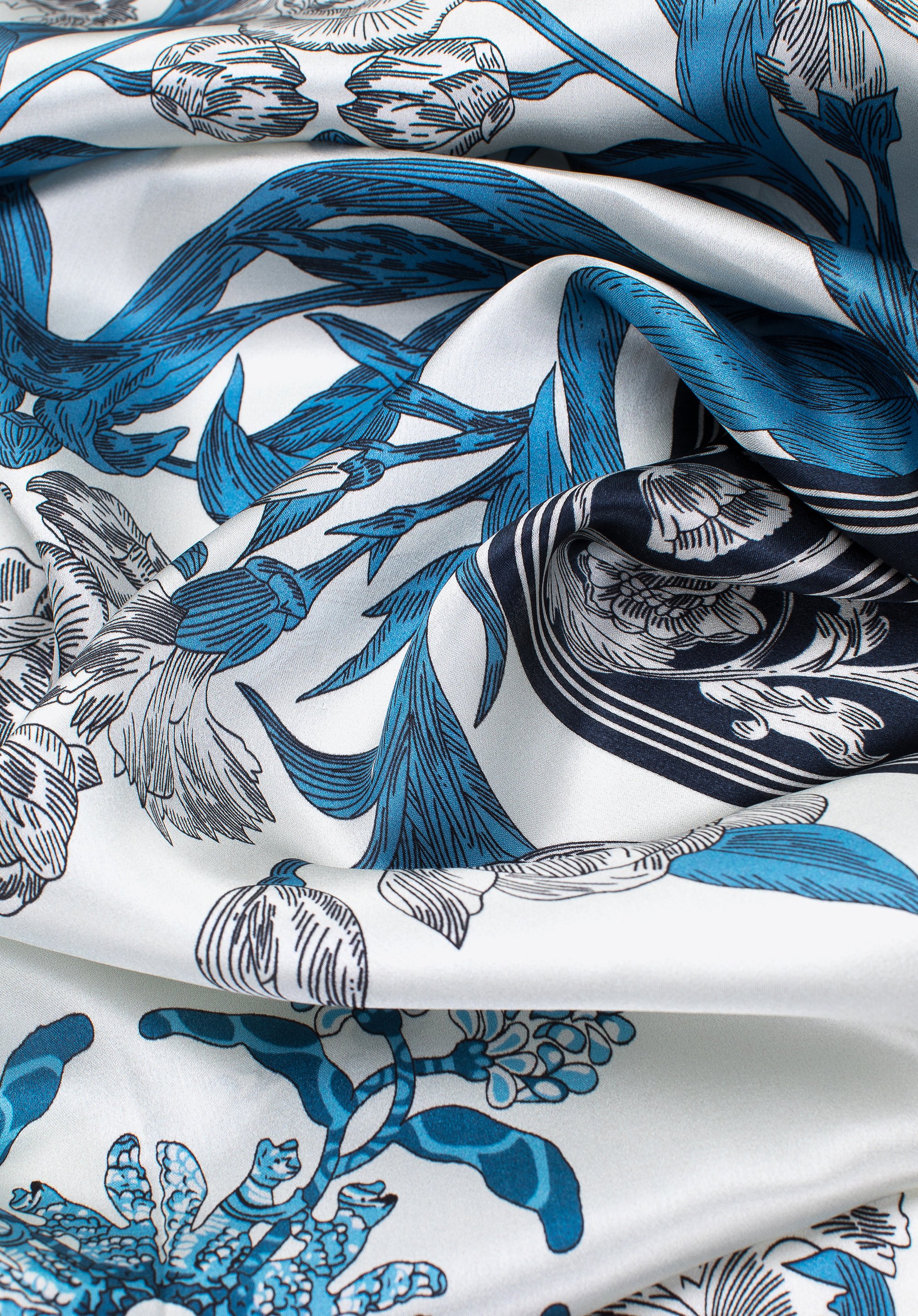 Damski szal z jedwabiu we wzory