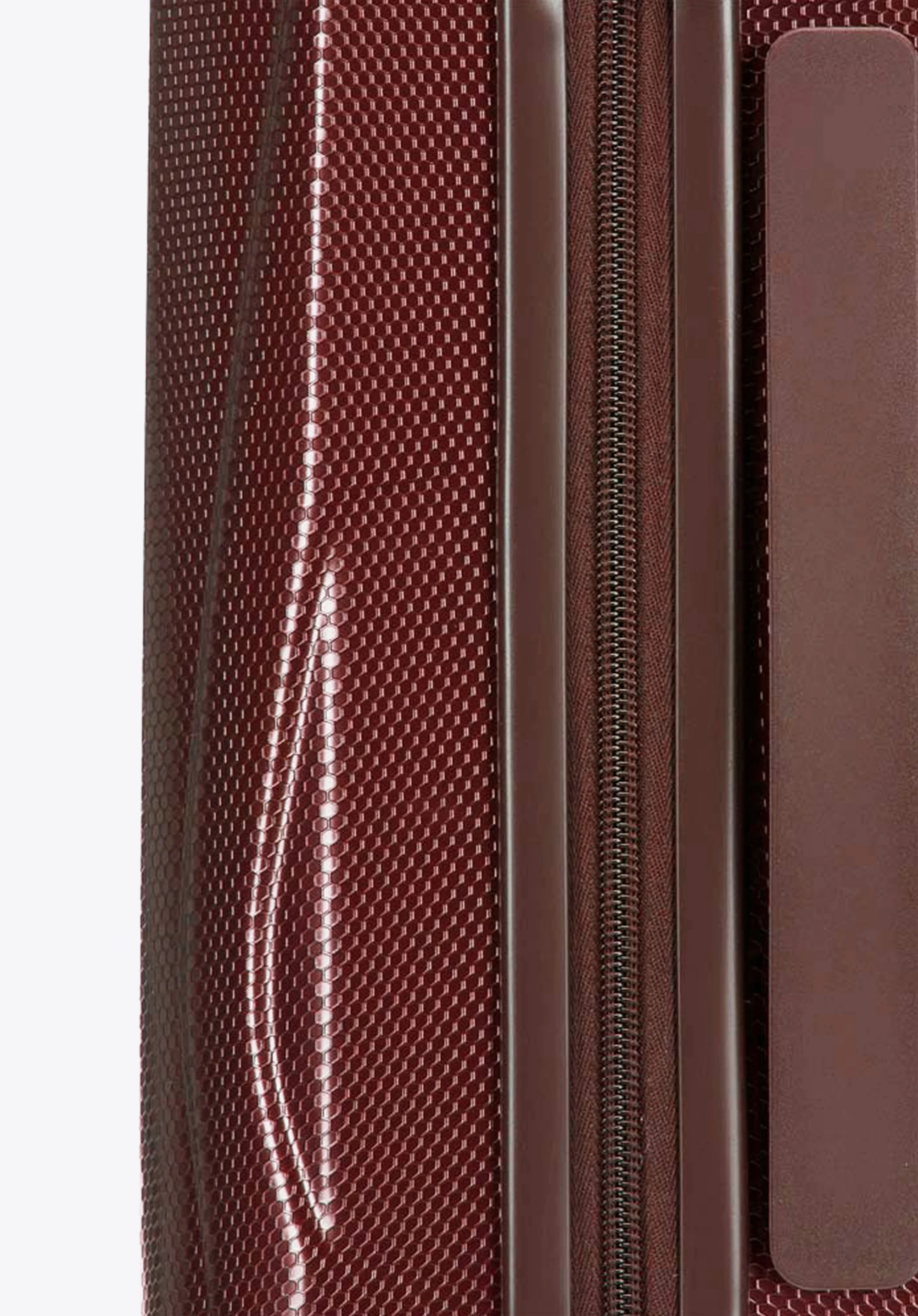 Walizka kabinowa z polikarbonu geometryczna