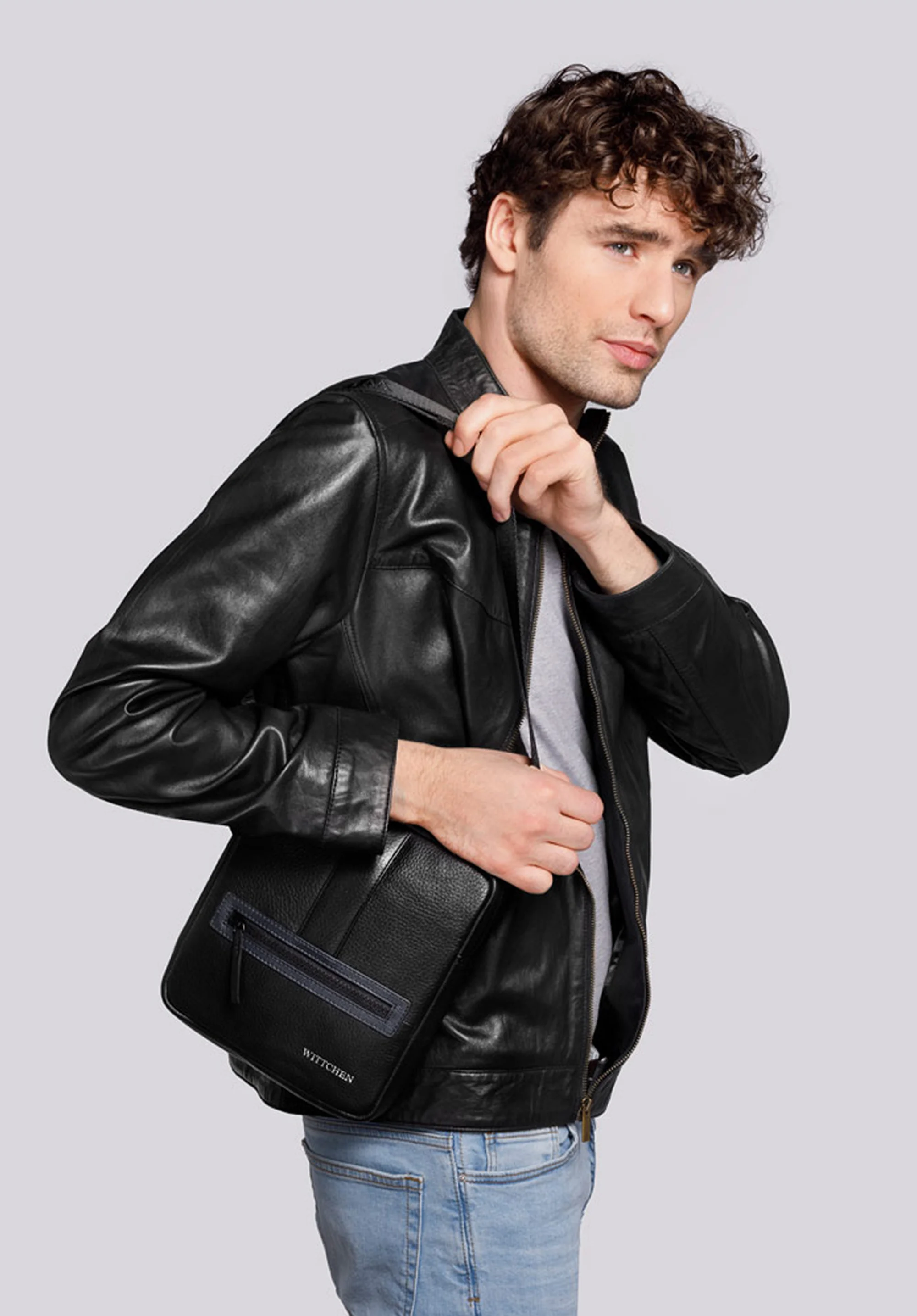 Męska listonoszka skórzana stębnowana średnia