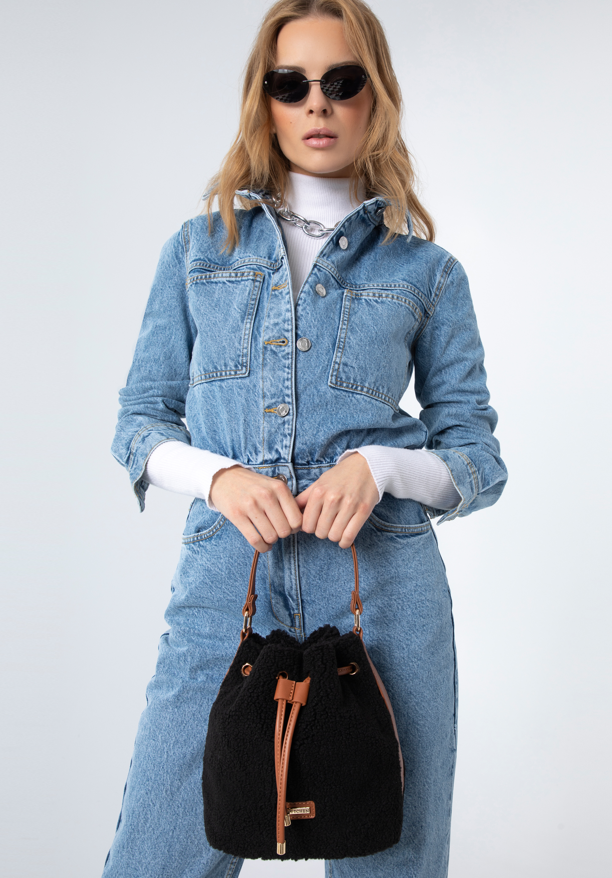 Torebka worek ze sztucznego futerka mała