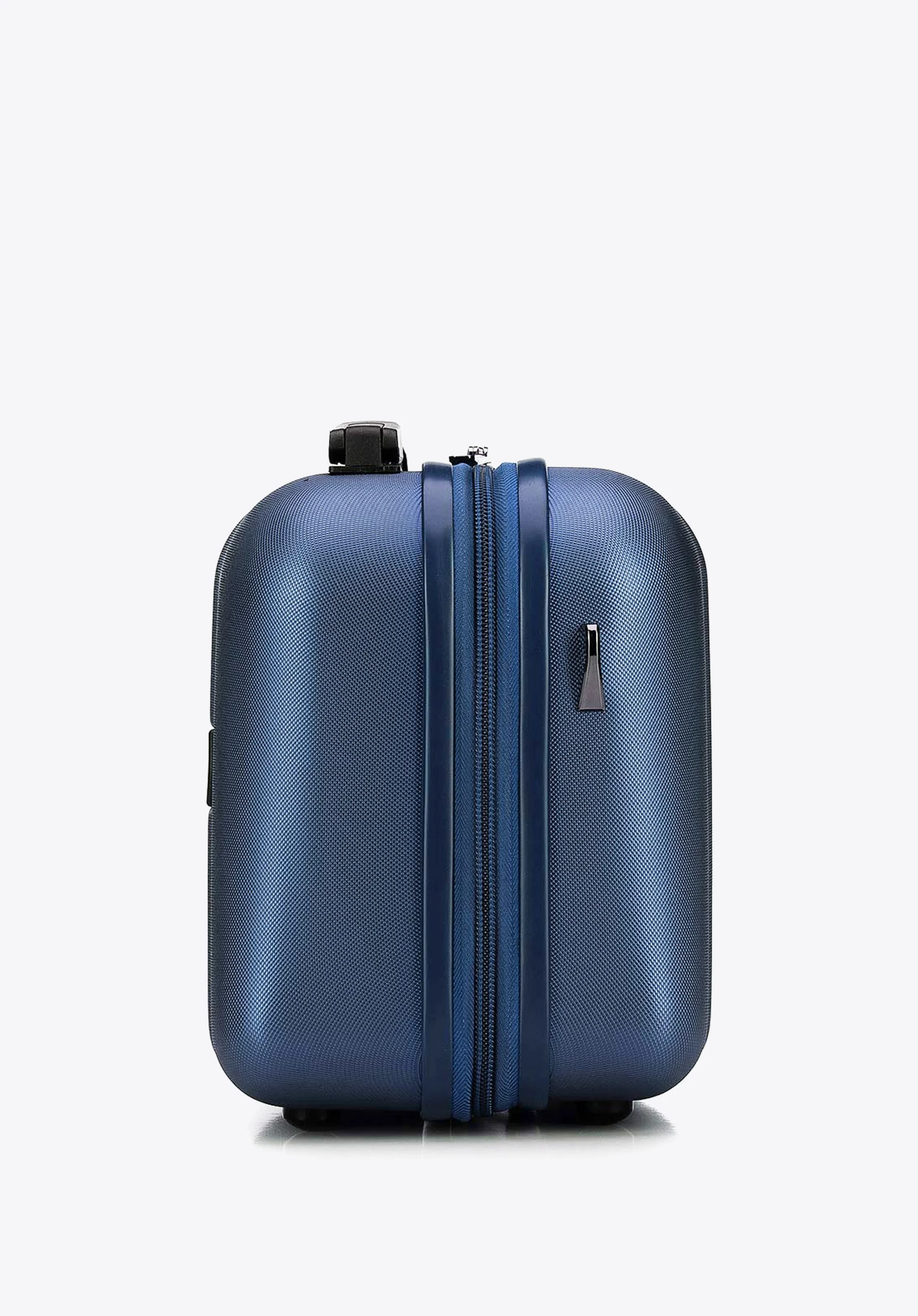 Walizka kabinowa z polikarbonu fakturowana