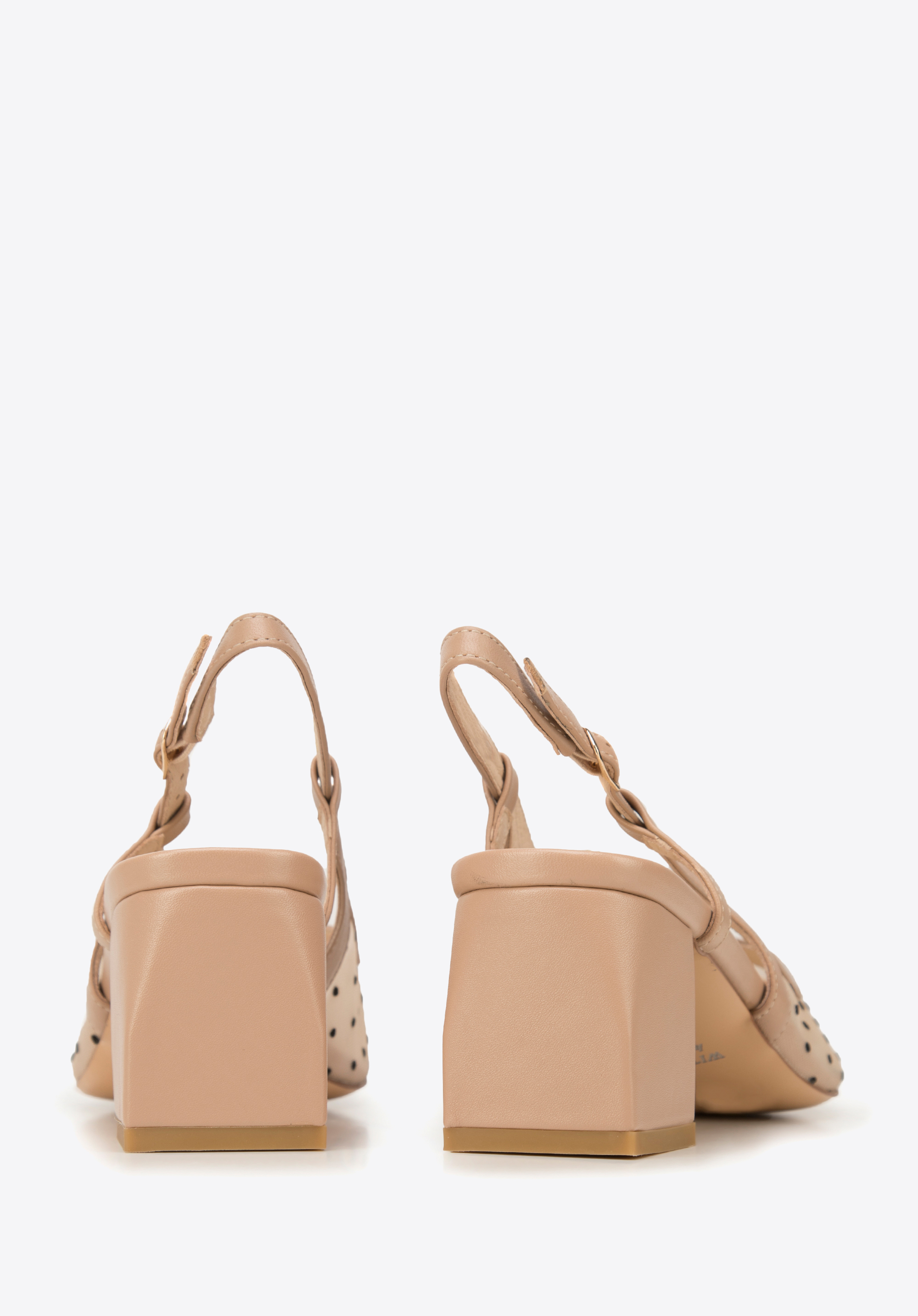 Sandały transparentne w groszki na słupku