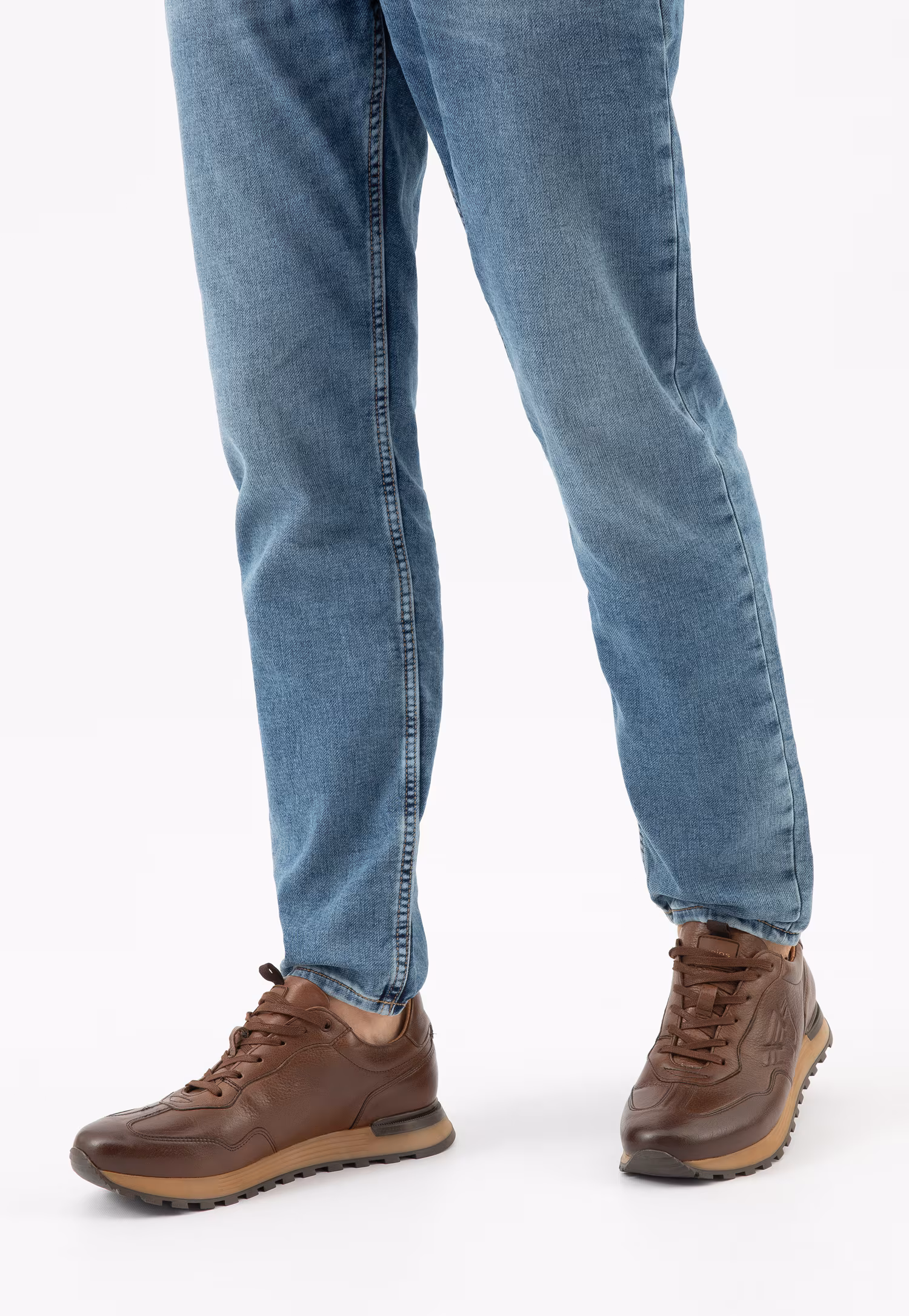 Jasnobrązowe sneakersy męskie ze skóry licowej