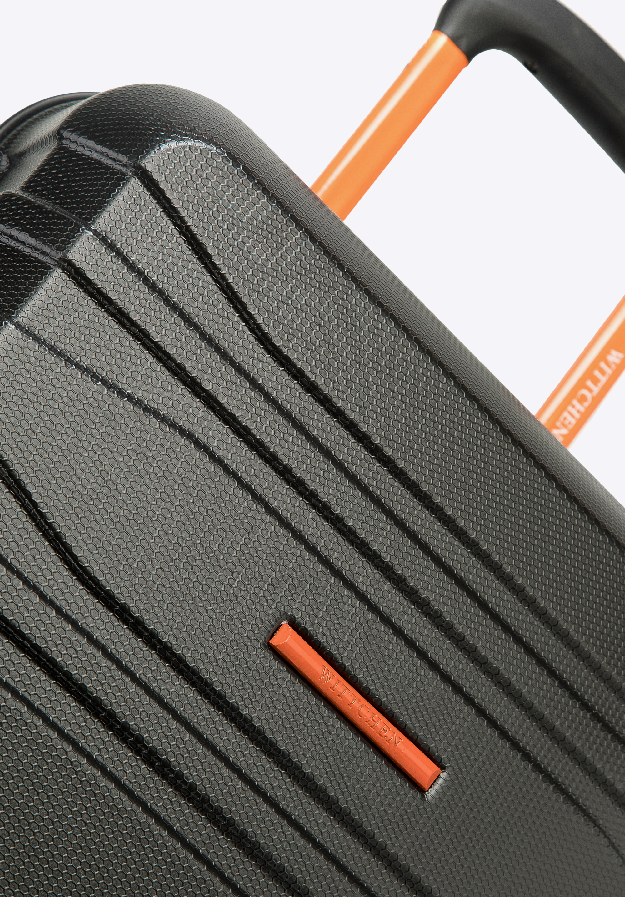 Kosmetyczka podróżna z polikarbonu nowoczesna