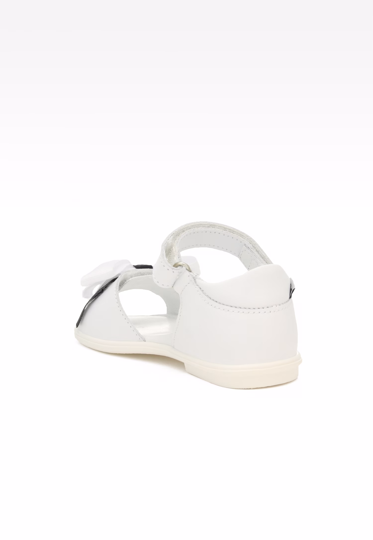 Sandały BARTEK 19041001, dla dziewcząt, biały