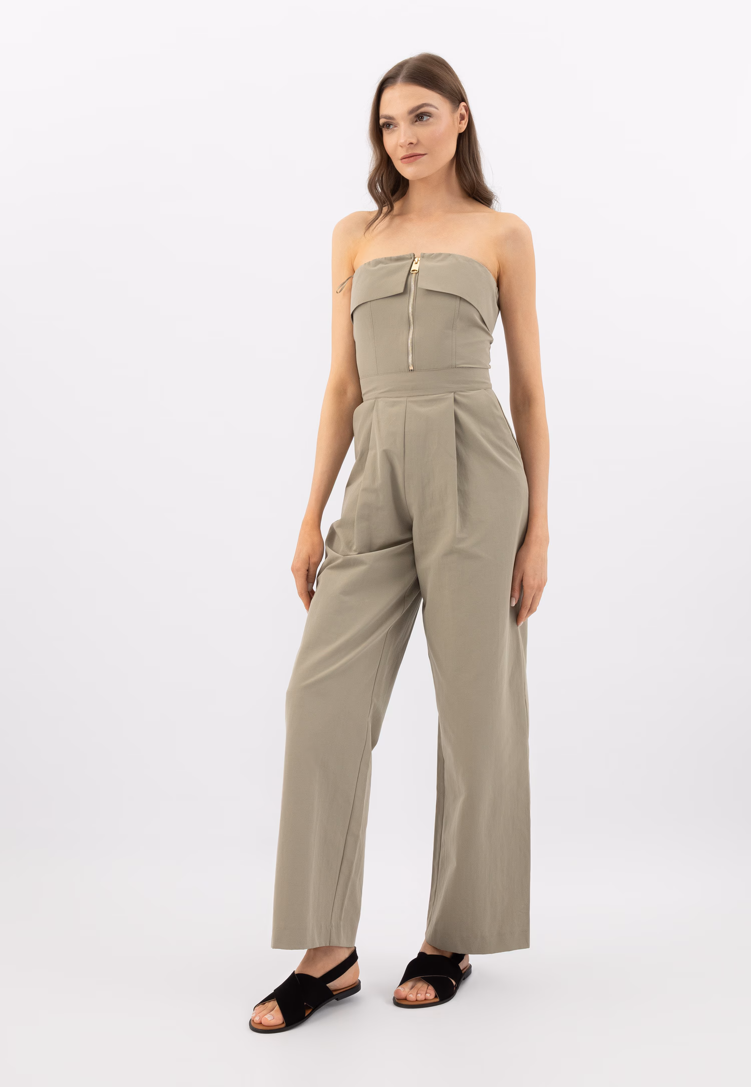 Złote skórzane sandały damskie