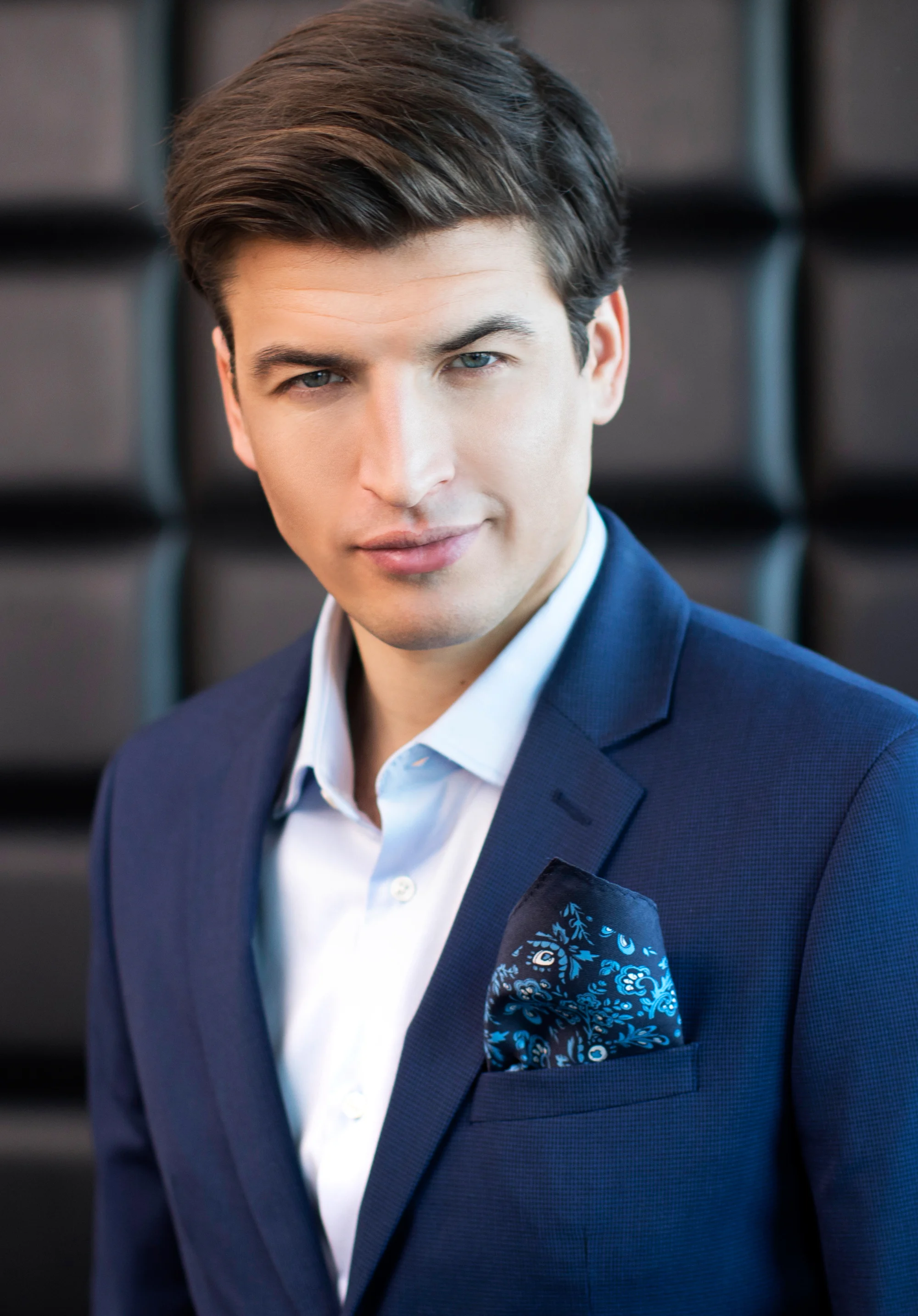 Poszetka jedwabna we wzory