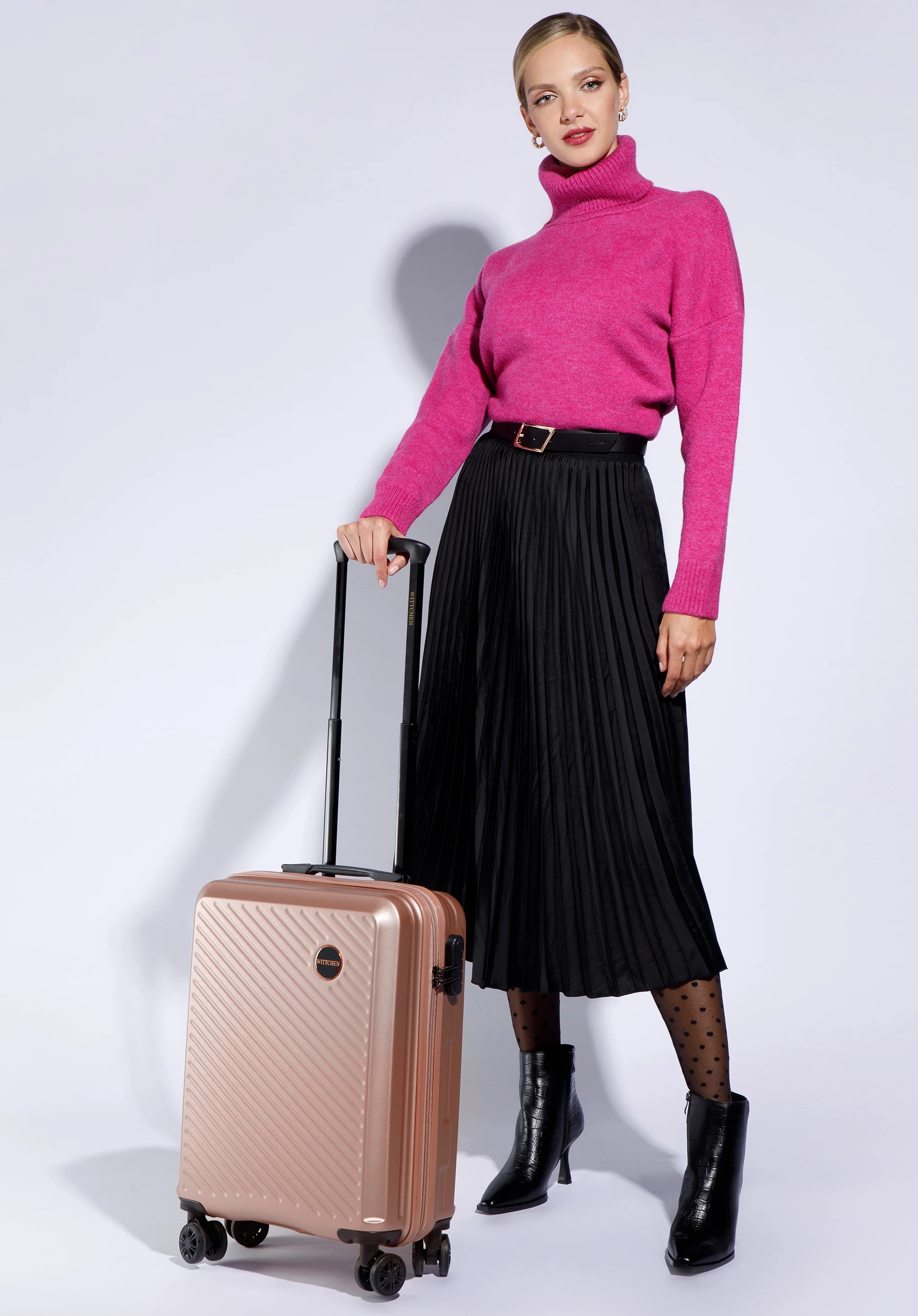 Walizka kabinowa z ABS-u w ukośne paski