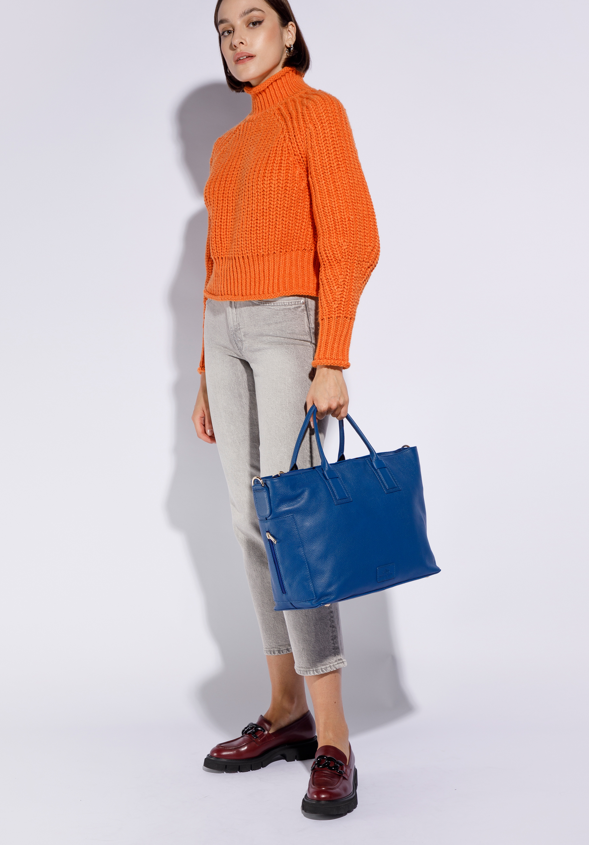 Torebka kuferek skórzana z boczną kieszonką