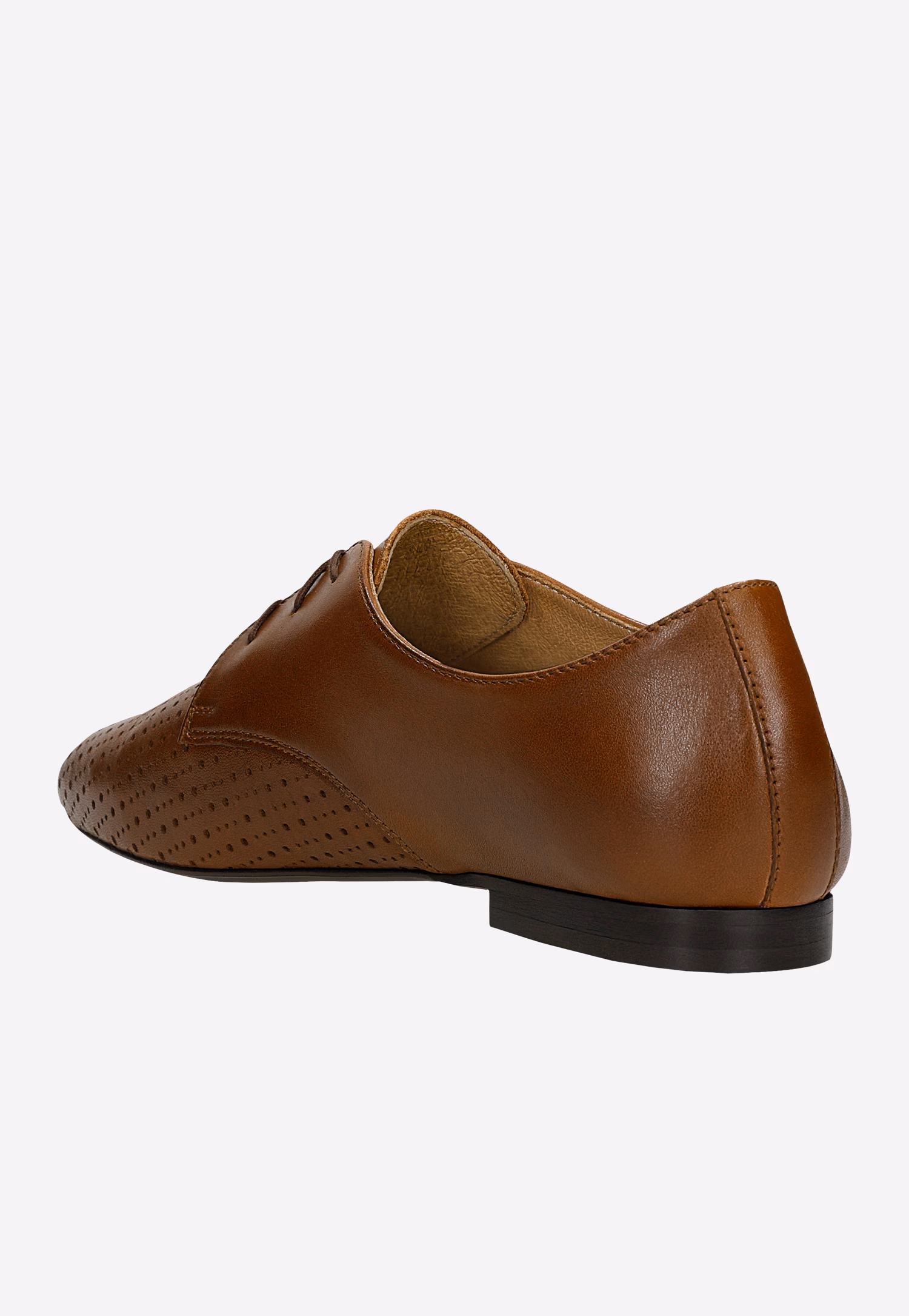 Beżowe półbuty damskie sznurowane ze skóry naturalnej