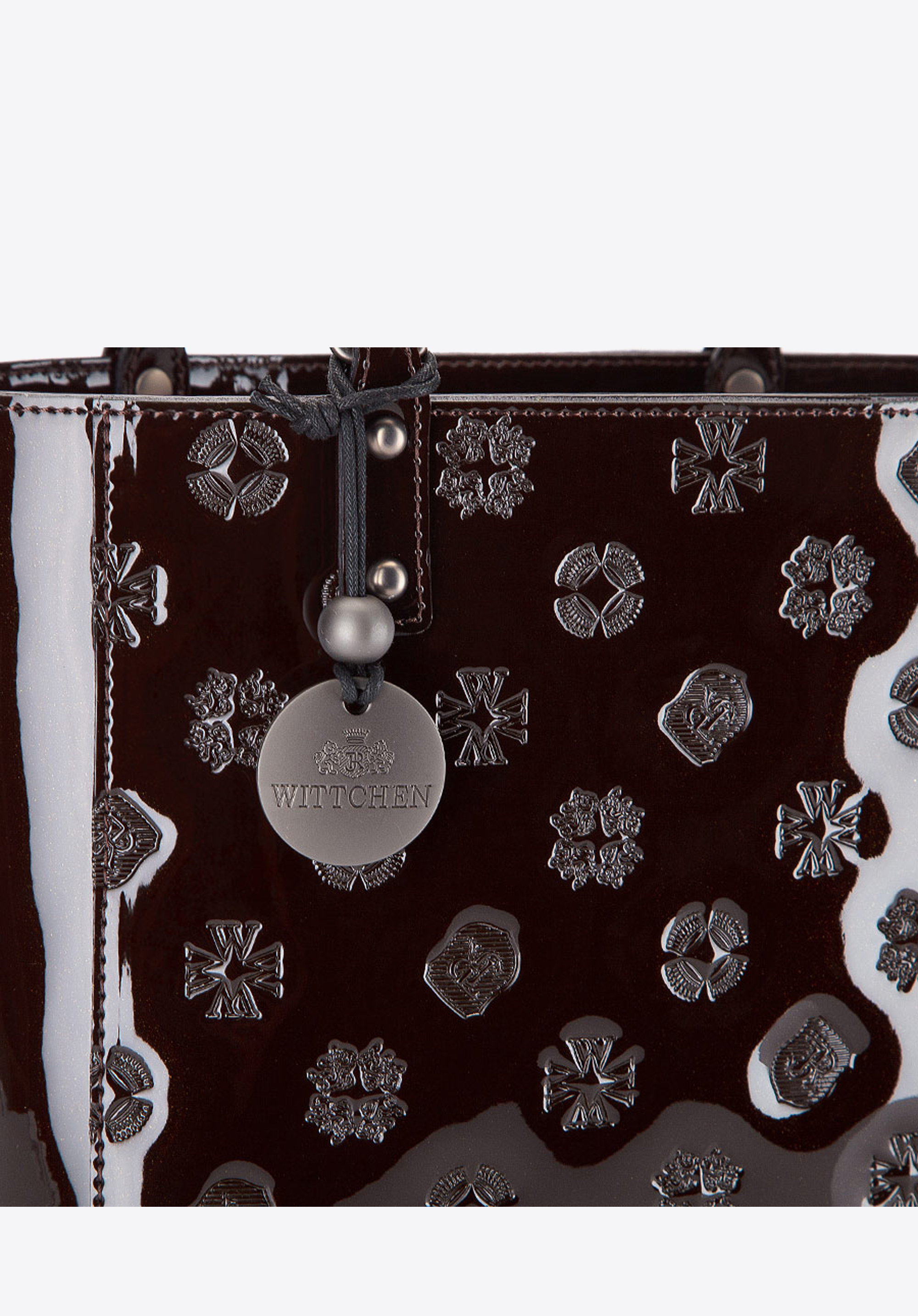 Kuferek skórzany lakierowany z monogramem