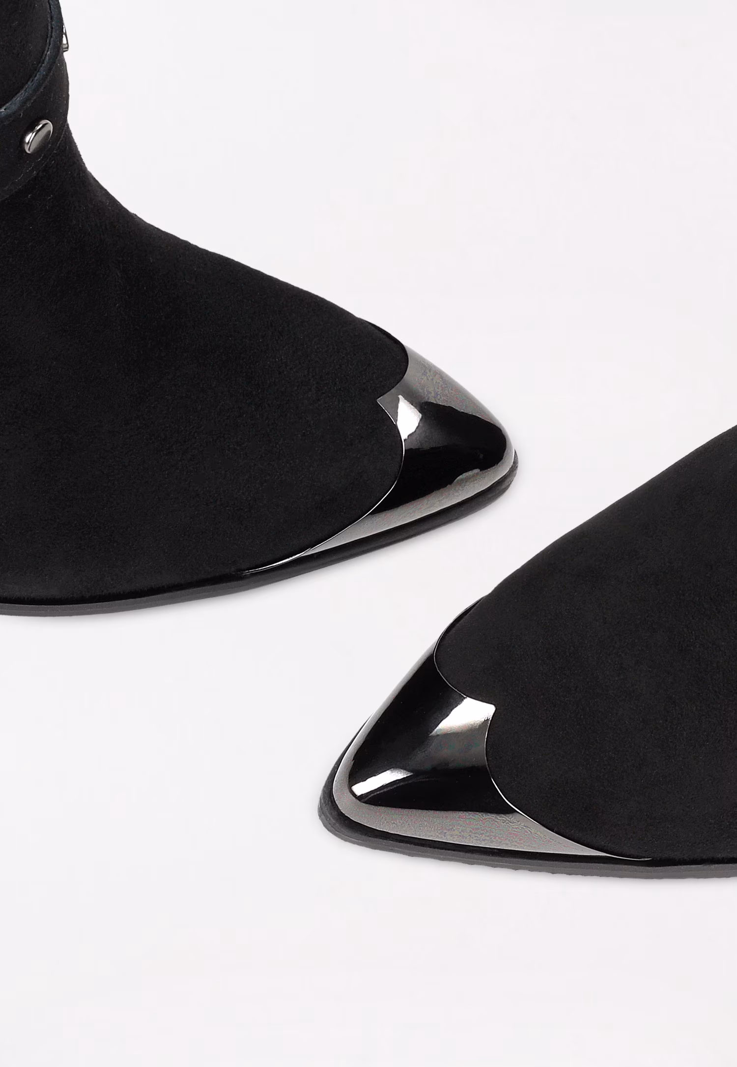 Czarne sztyblety damskie PREMIUM z metalowymi ozdobami na nosku