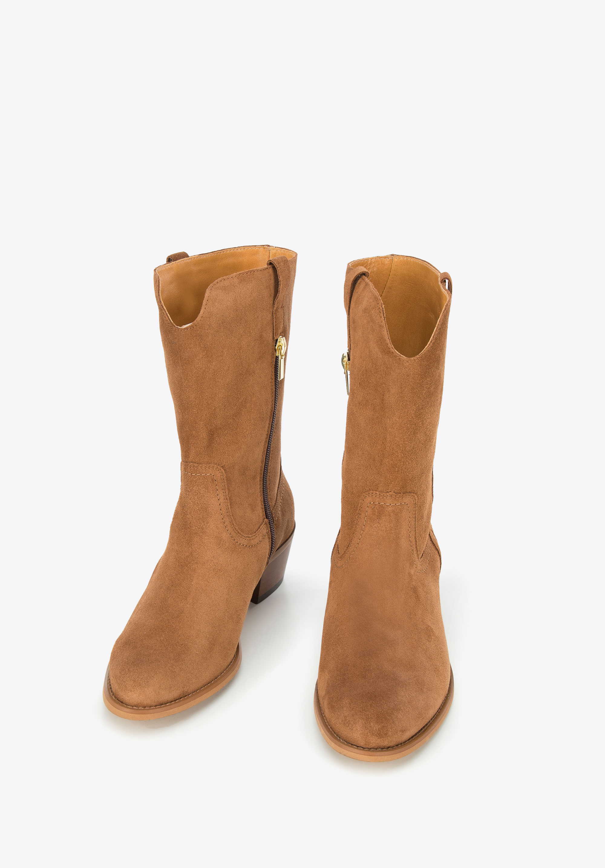 Kowbojki zamszowe na słupku proste