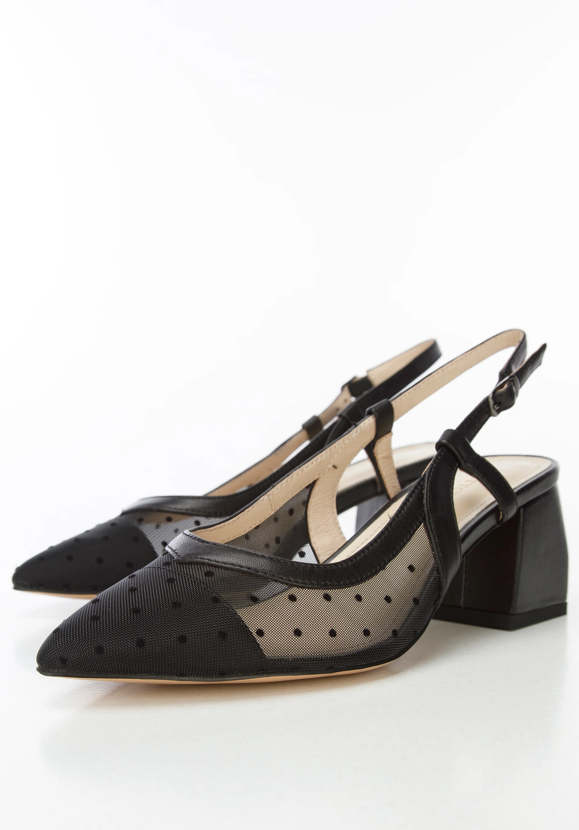 Sandały transparentne w groszki na słupku